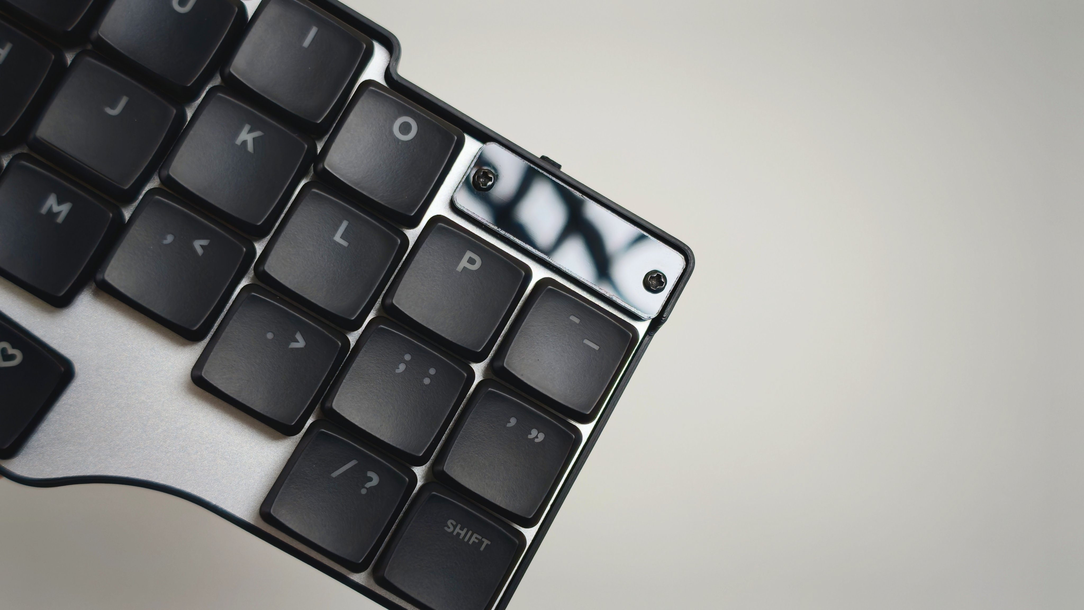 Vol.07】Toucan Keyboard｜完成度はかなり高い。でも“トラックボール派