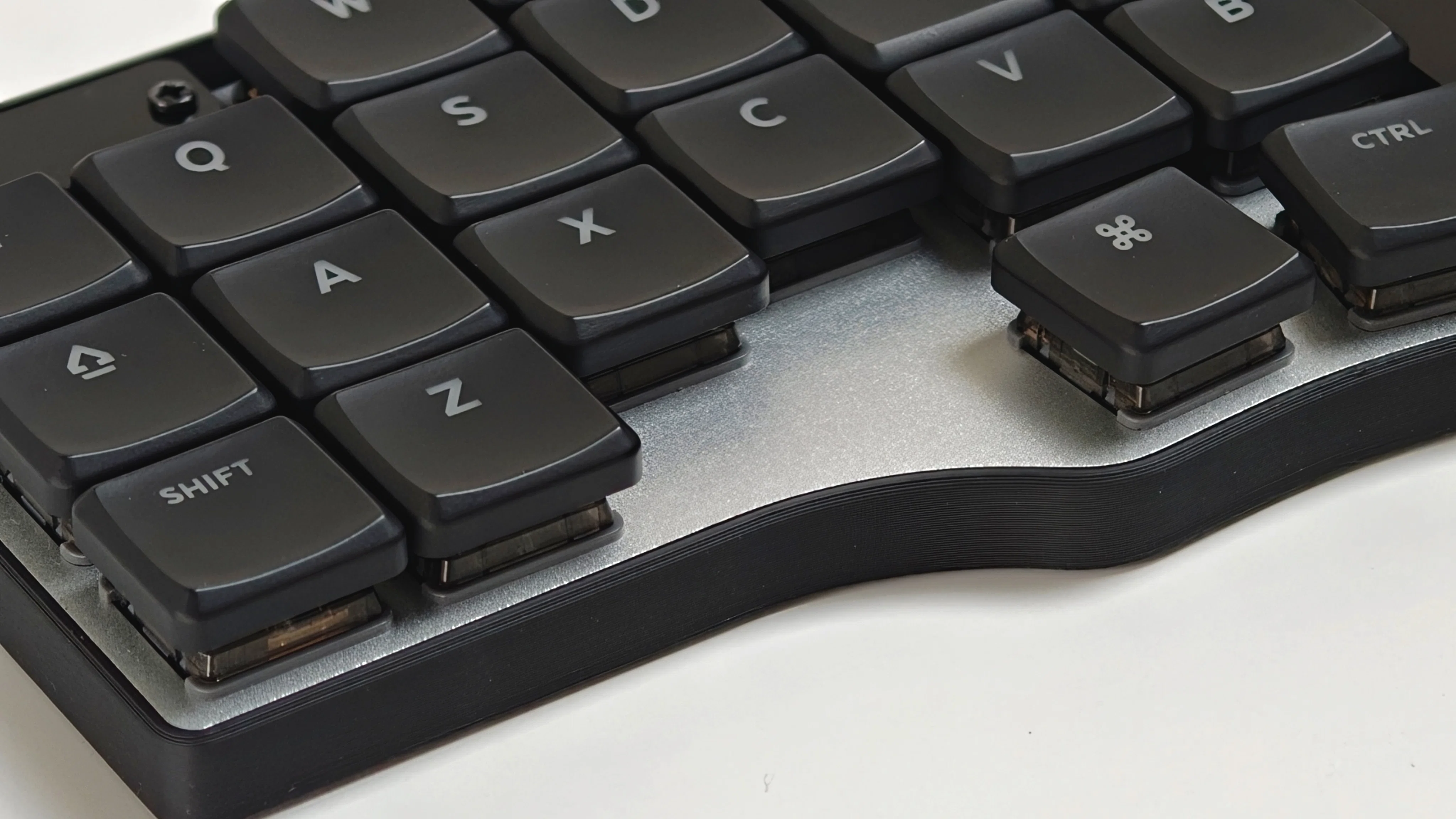 Vol.07】Toucan Keyboard｜完成度はかなり高い。でも“トラックボール派