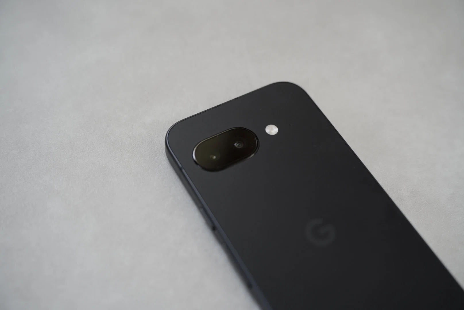 Pixel 9a】脱iPhoneして気づいた。これからのスマホ選びは『カメラ性能