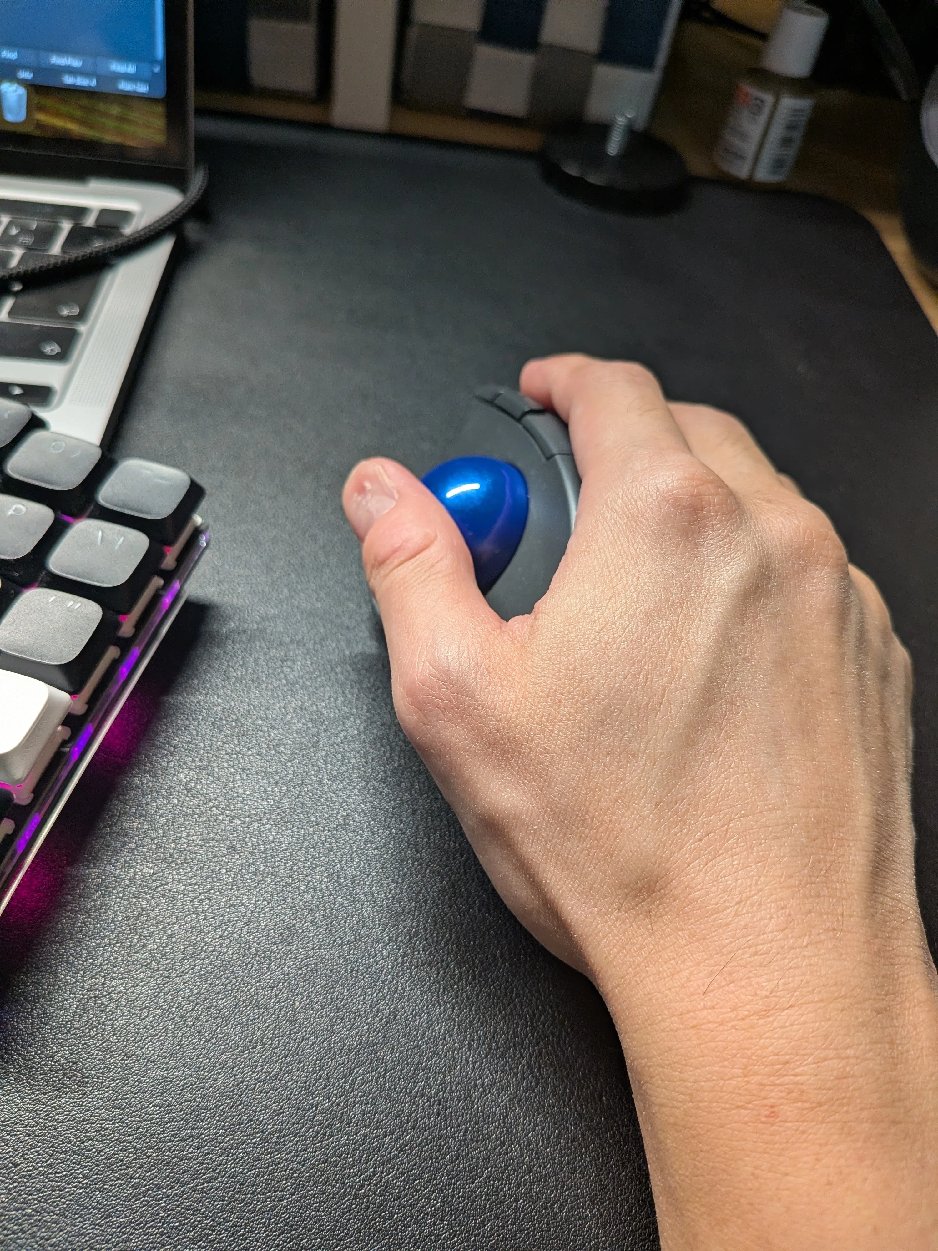 姿勢を良くしたくて分割キーボード「Keyball61」を自作してみた話