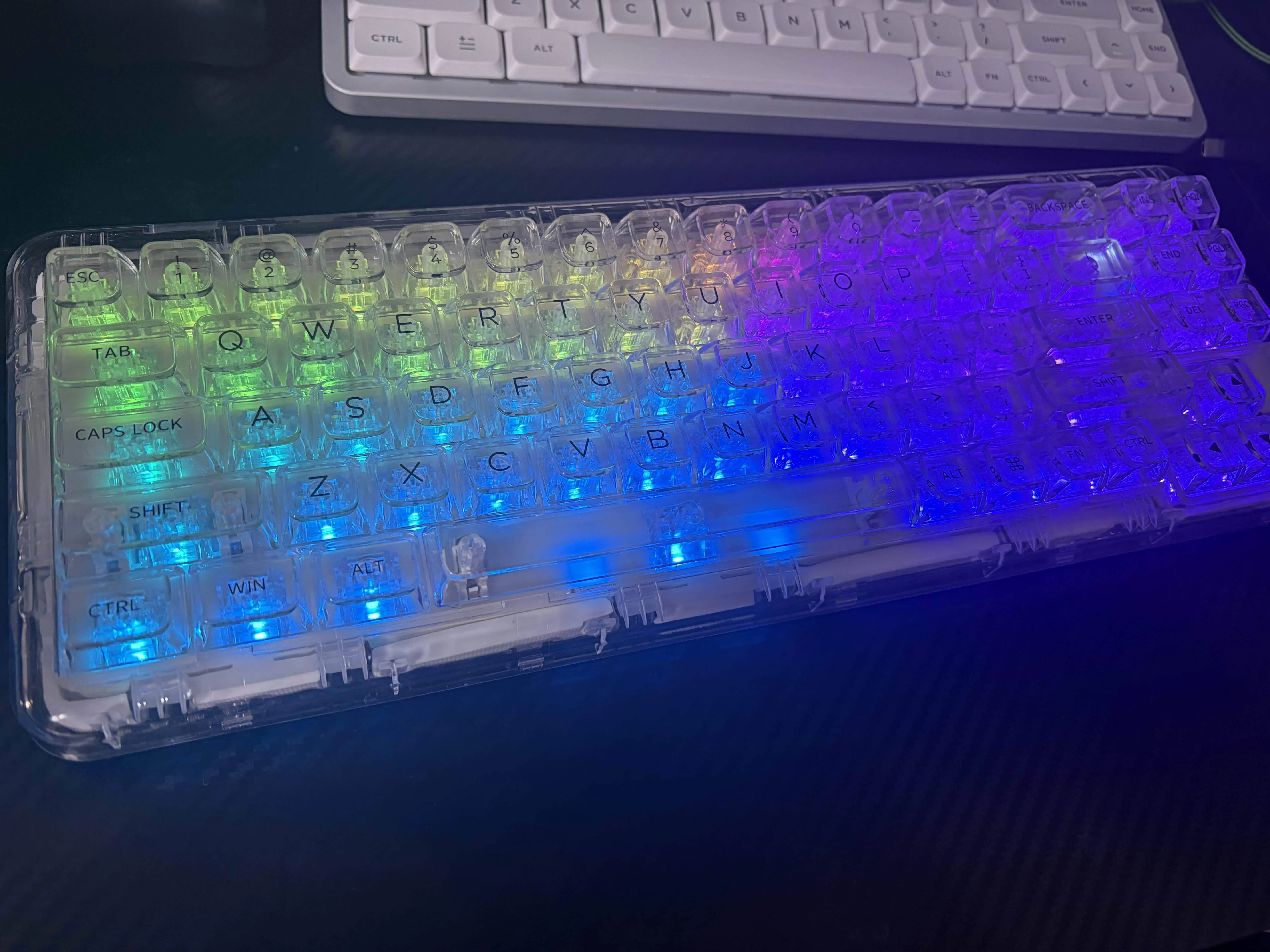 17 YUNZII X71とか言うビジュ全振りのキーボードくんについて