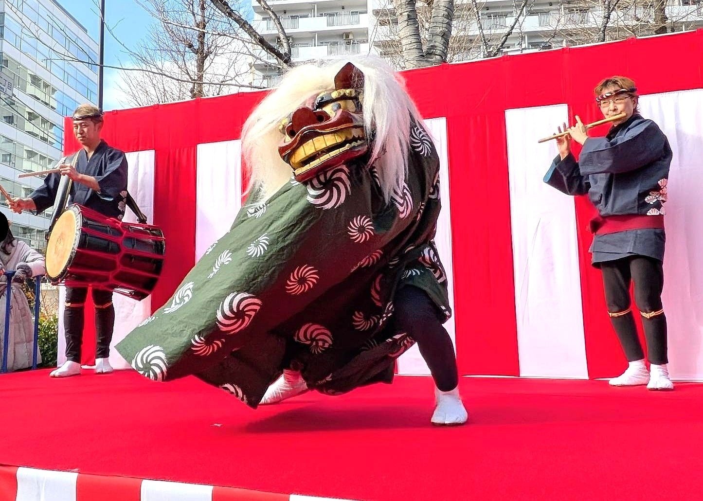 🎍2026年 お正月の縁起物「獅子舞い」なりー！！！｜ぐるぐる