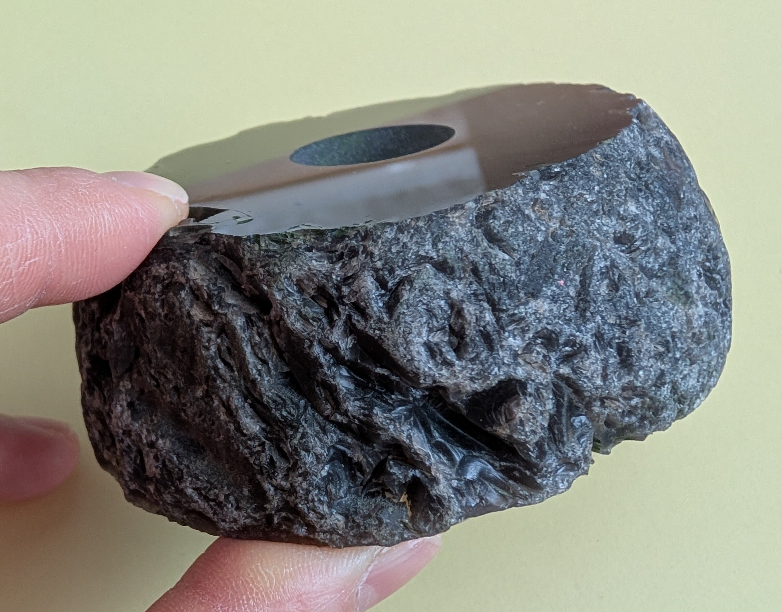 260106 黒曜石・ワンダーランド｜水たまり