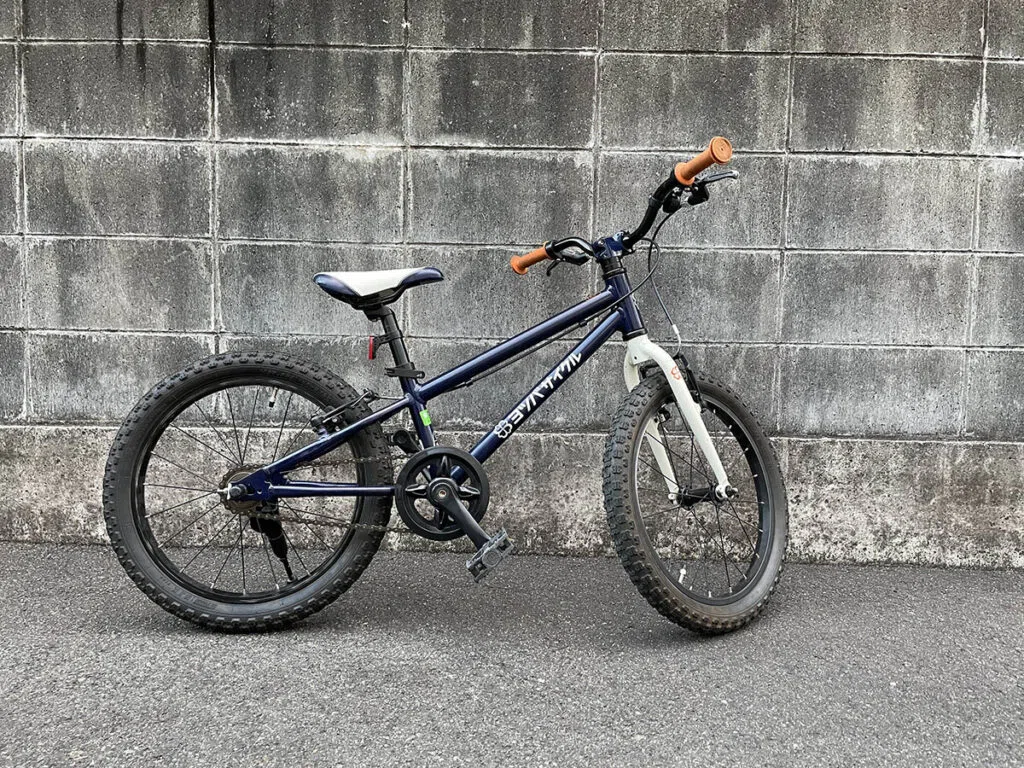 ヨツバサイクル16インチ米英変換アダプタ付き引き取り ヨツバサイクルのチューブを米式から英式に替えた話｜Small Outdoors