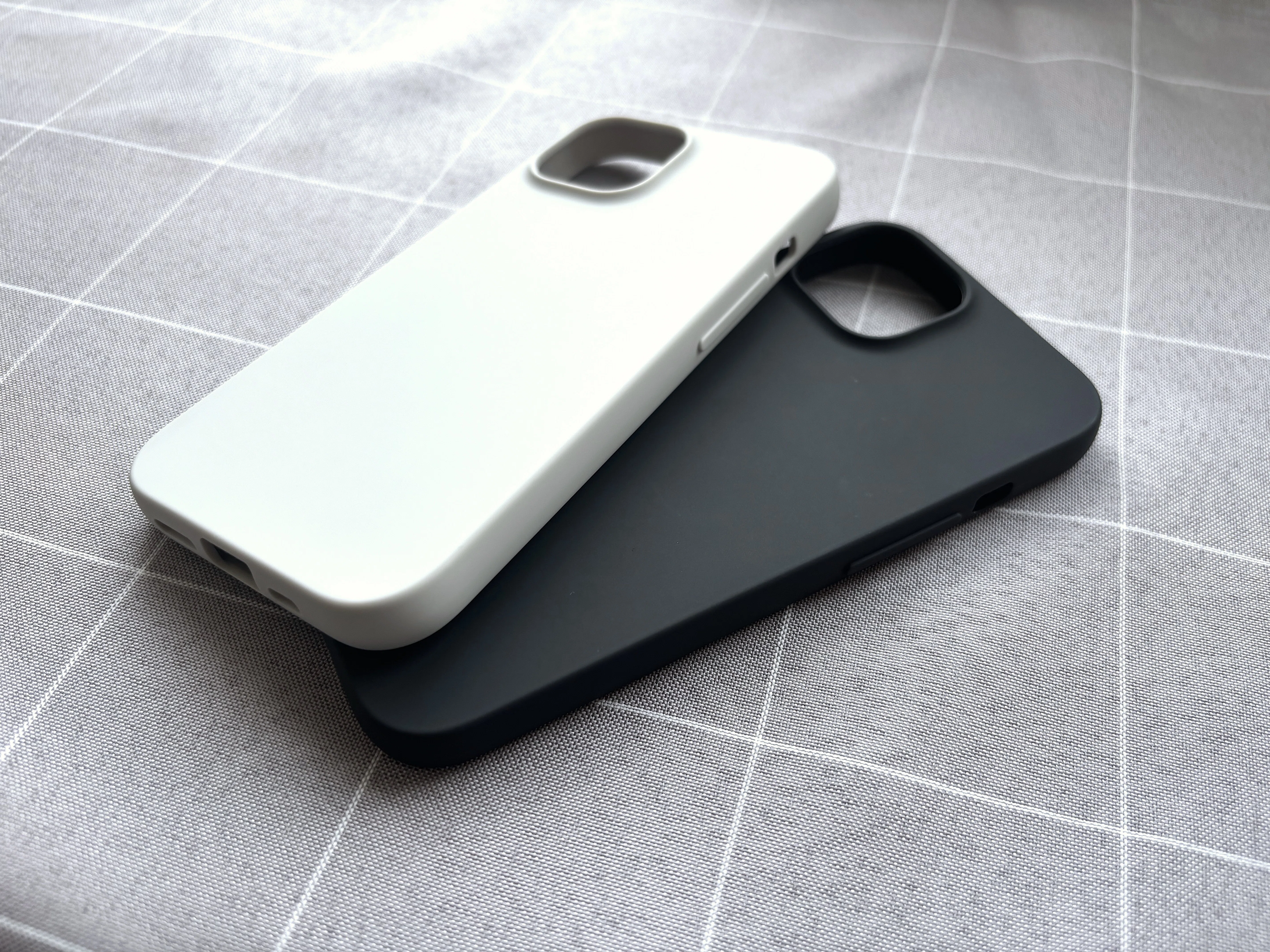 無印良品のiPhoneケース──ガジェットではなく、日用品としての