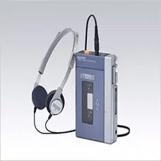 80年代に大ヒットした！！SANYO「おしゃれなテレコU4」って覚えてる