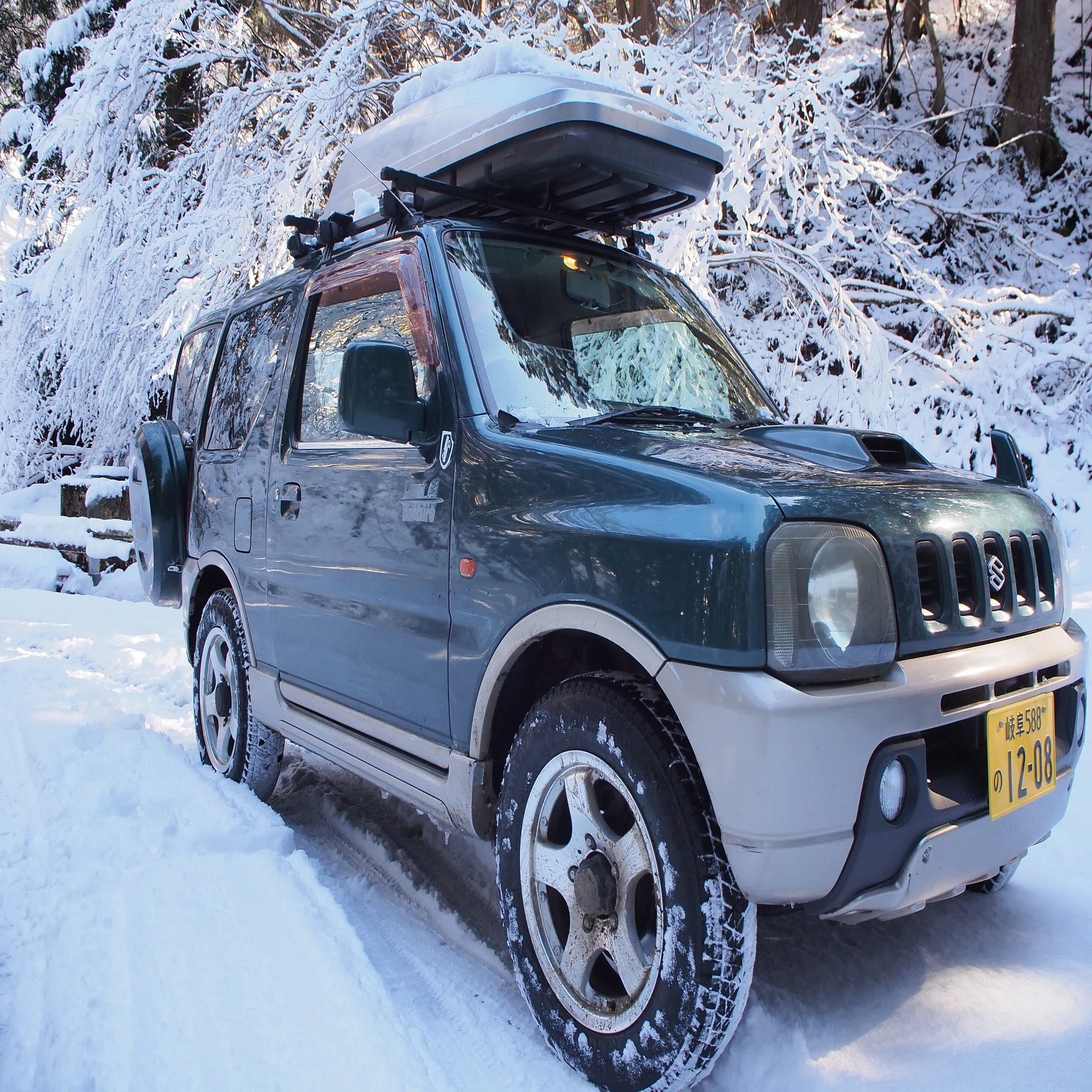ジムニーの奇跡?」 兄弟が全く同じ型式のJB23に乗る｜中山道雄