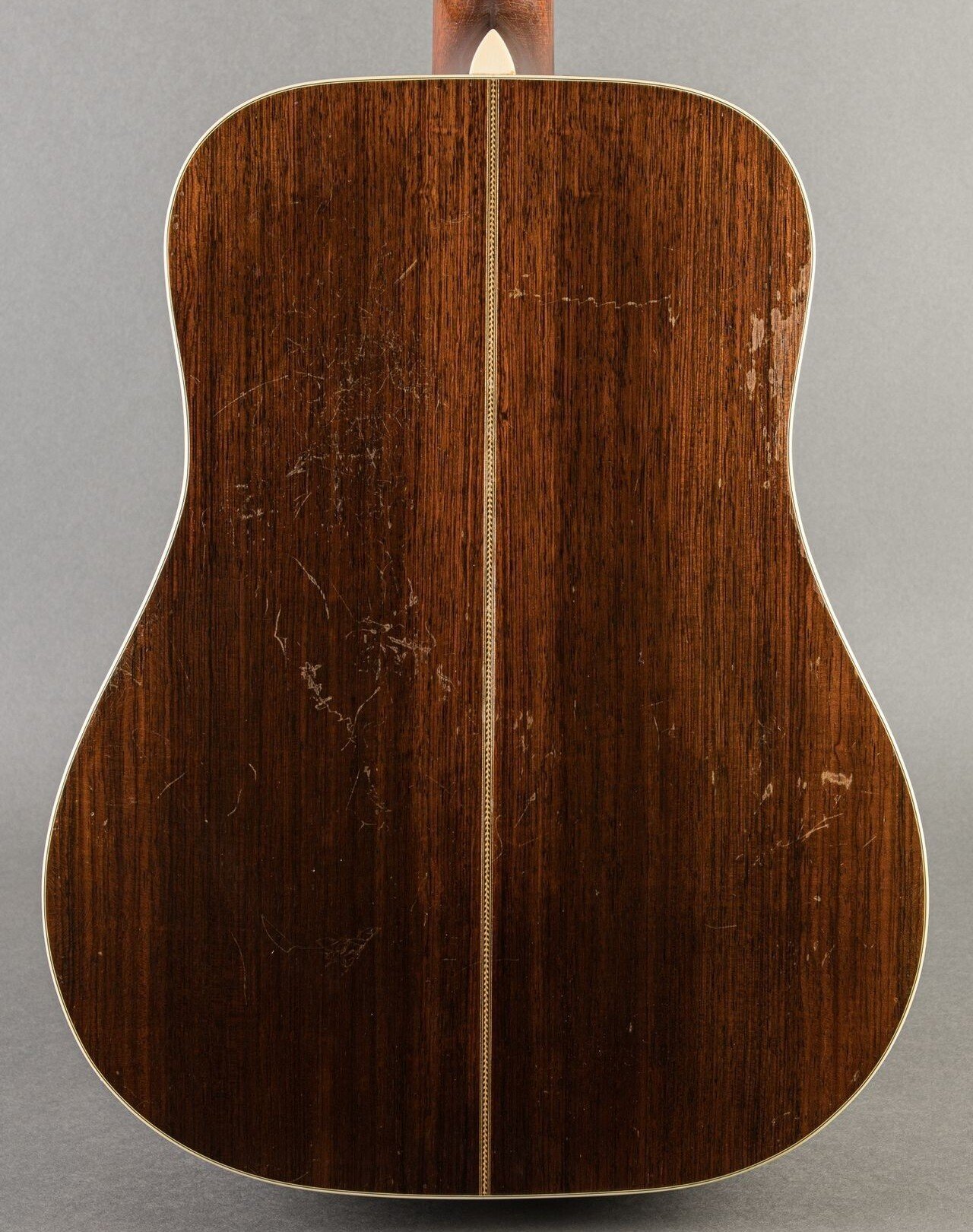 ハカランダ（Brazilian Rosewood）の木目と価値について」｜アコギ部長