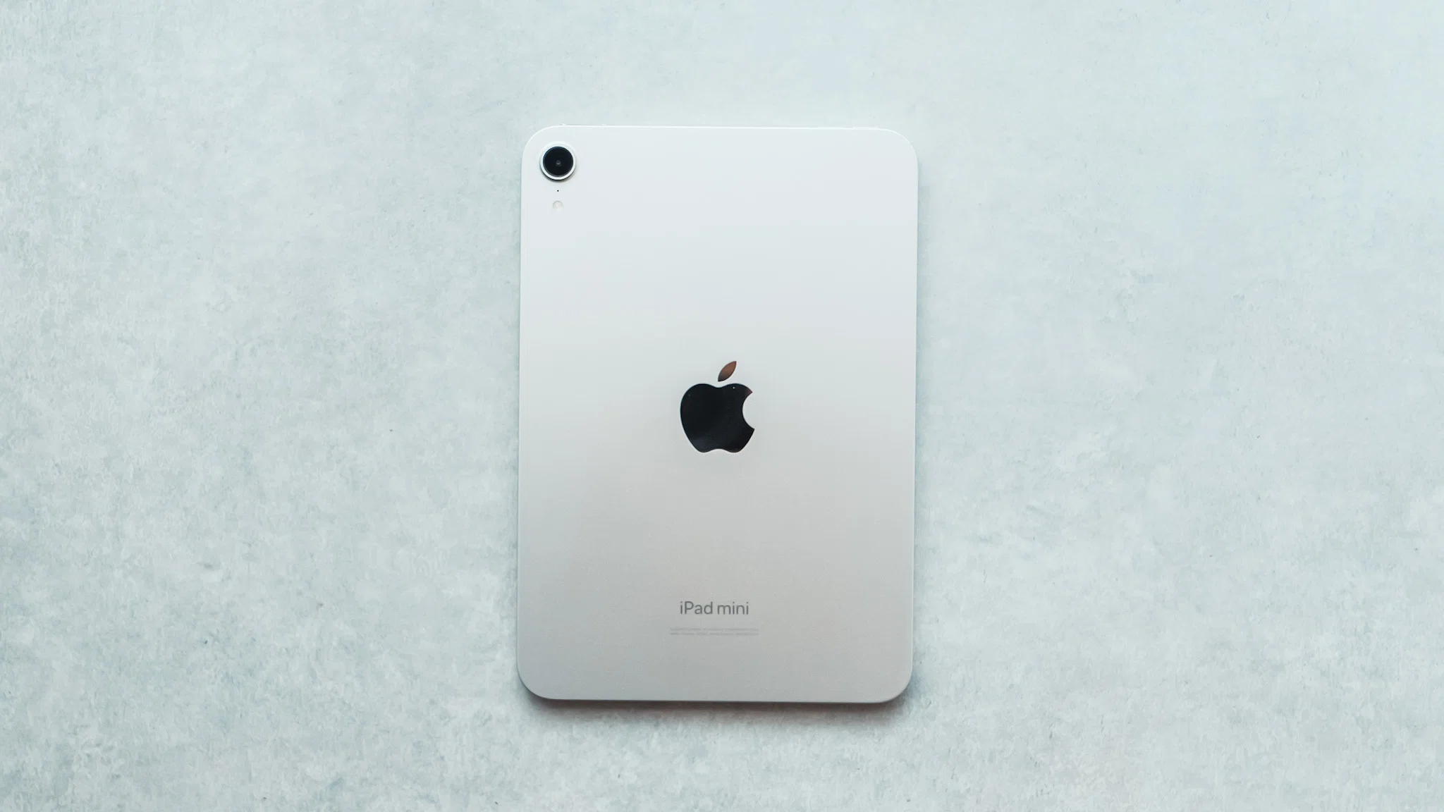 ケースは必要なのか？iPad mini本来のサイズ感を取り戻した話｜murasaki