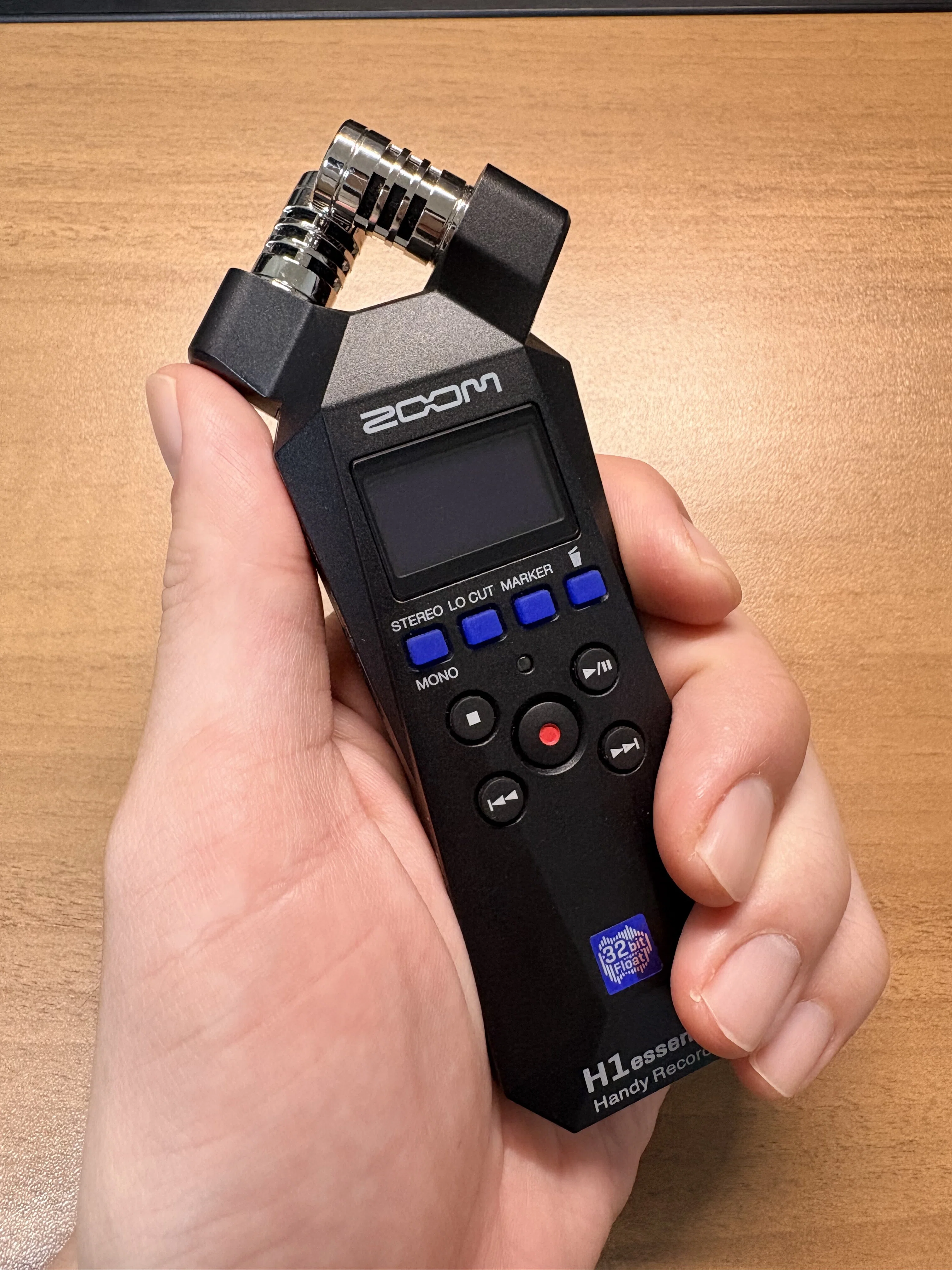 ハンディレコーダーのケースを買ってみた話（Zoom H1 essential）｜dRoiD