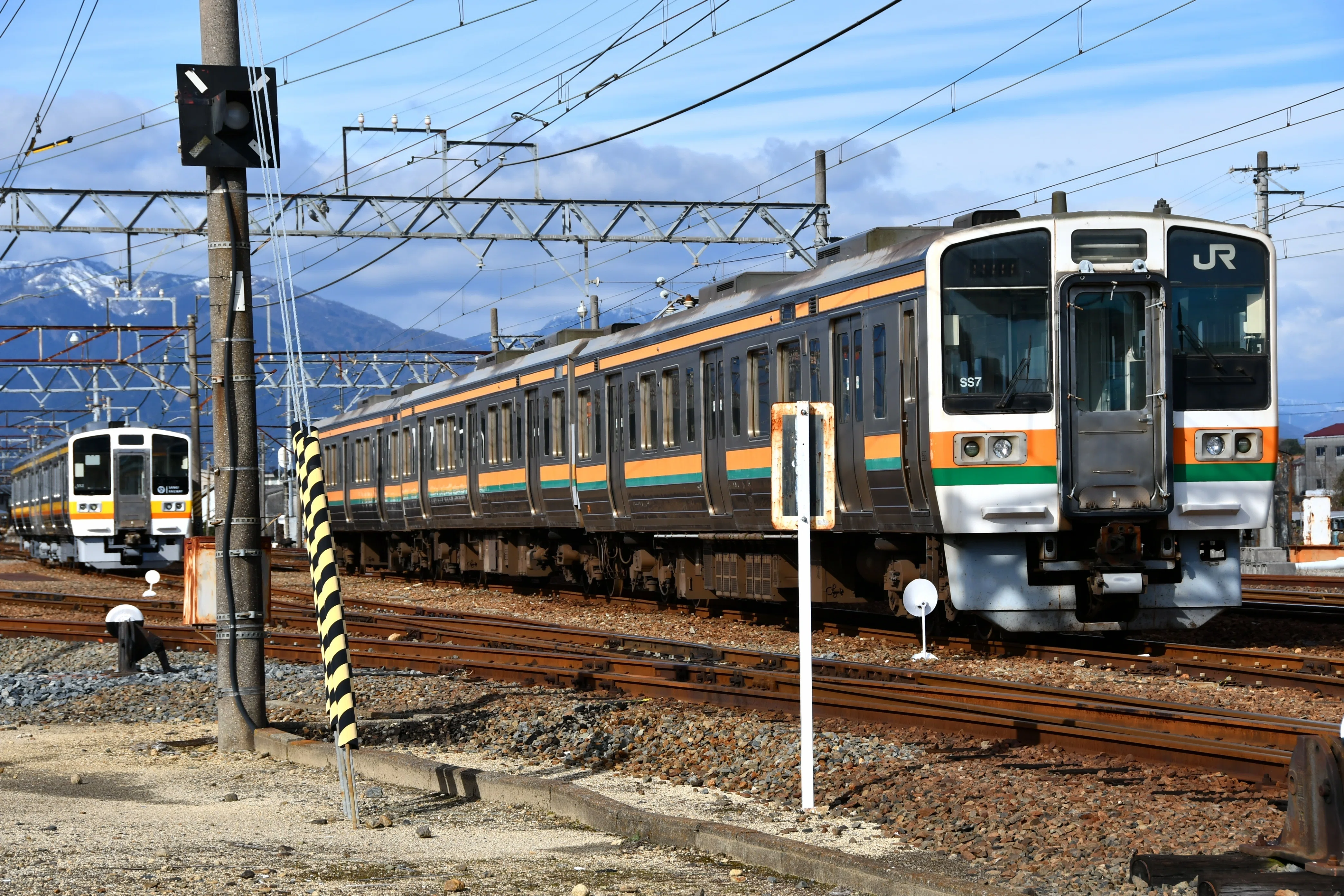 2025.12.31 三岐鉄道へ元JR東海の211系に会いに行く話｜ふじのおどりこ