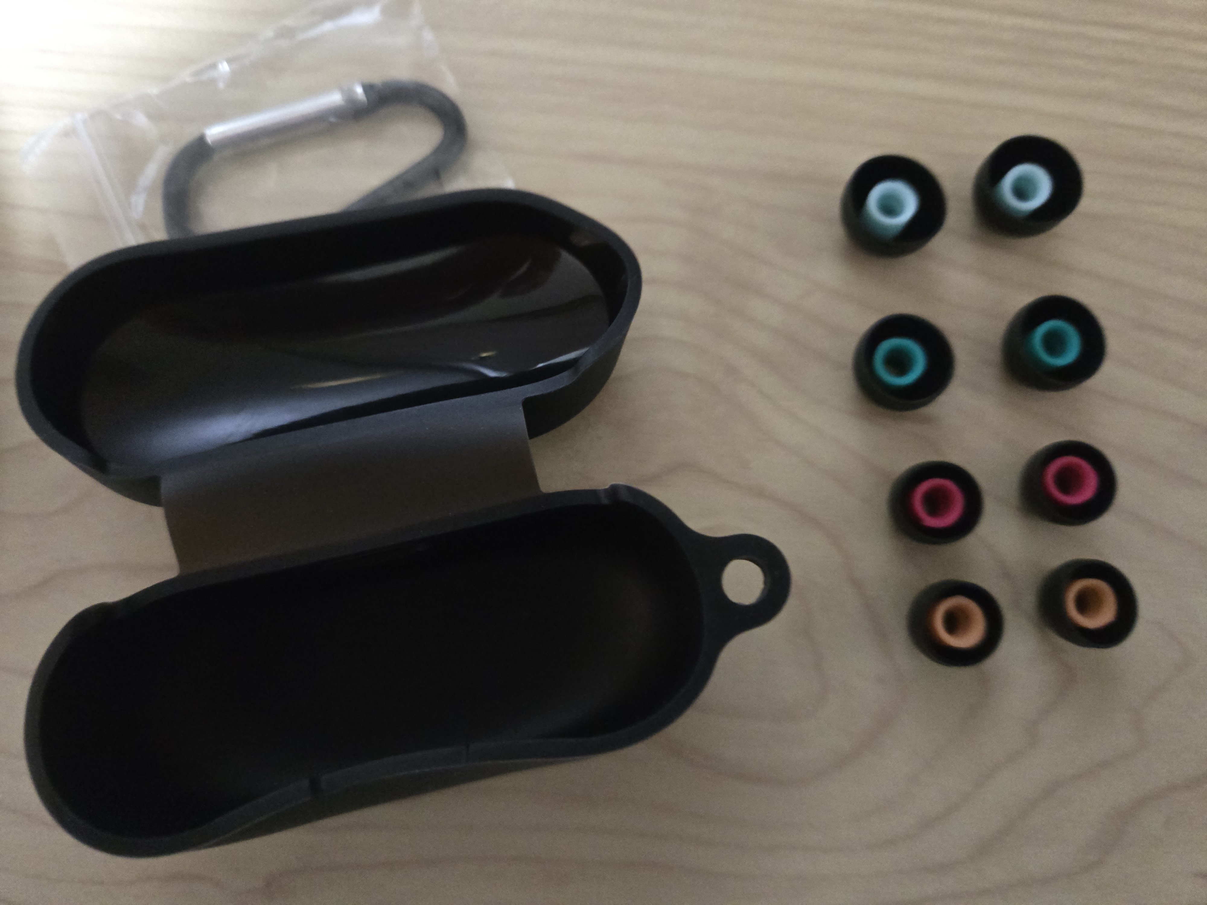 WF-1000XM4のアクセサリーその1｜ようちゃん(たなよう)