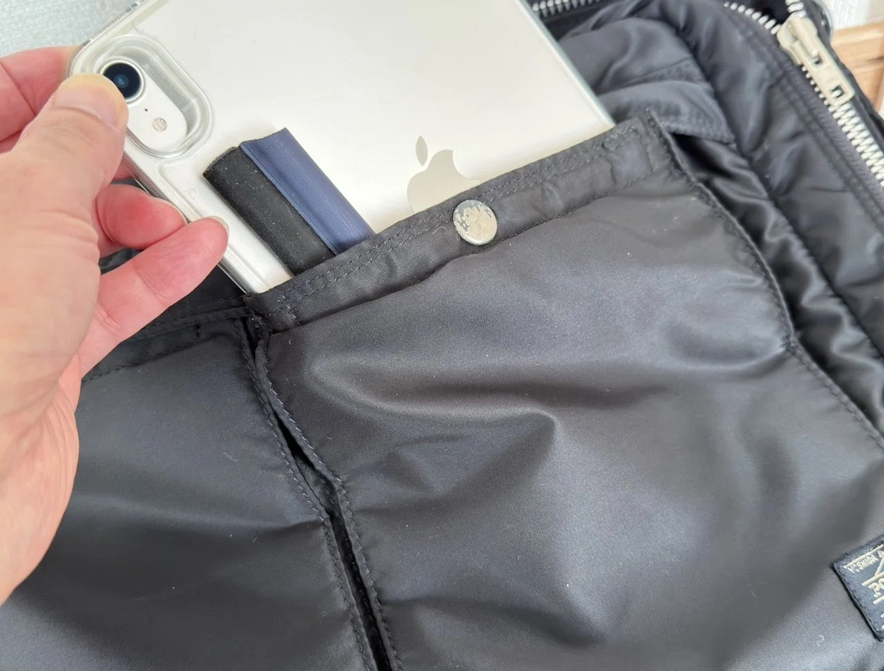 40代の通勤カバン、結局これに戻ってくる。「PORTERタンカー」がiPad