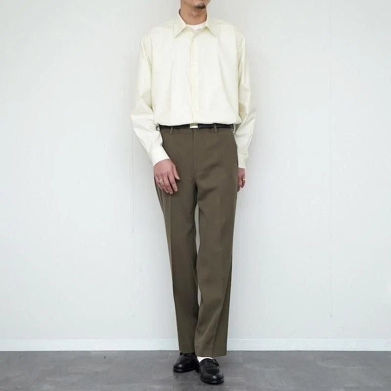 強さも、品も。AURALEEの定番。」｜THIRTY' THIRTY'