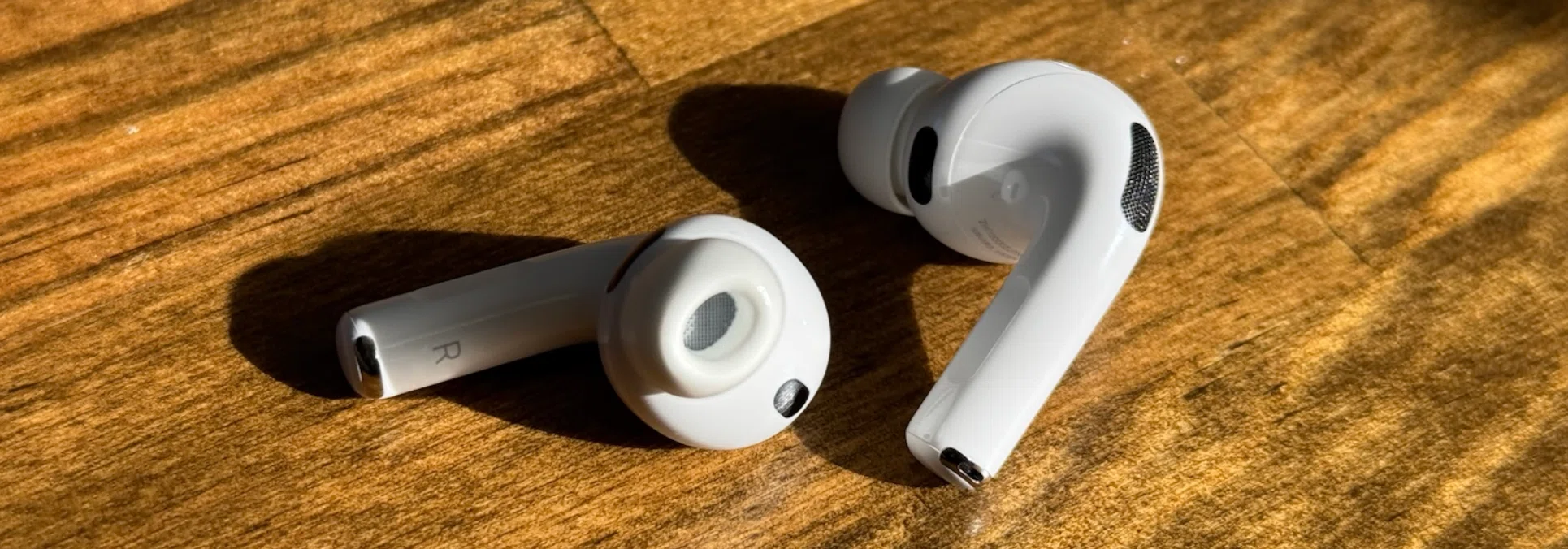 初めてAppleのオーディオ製品を買った - AirPods Pro 3｜りおつ