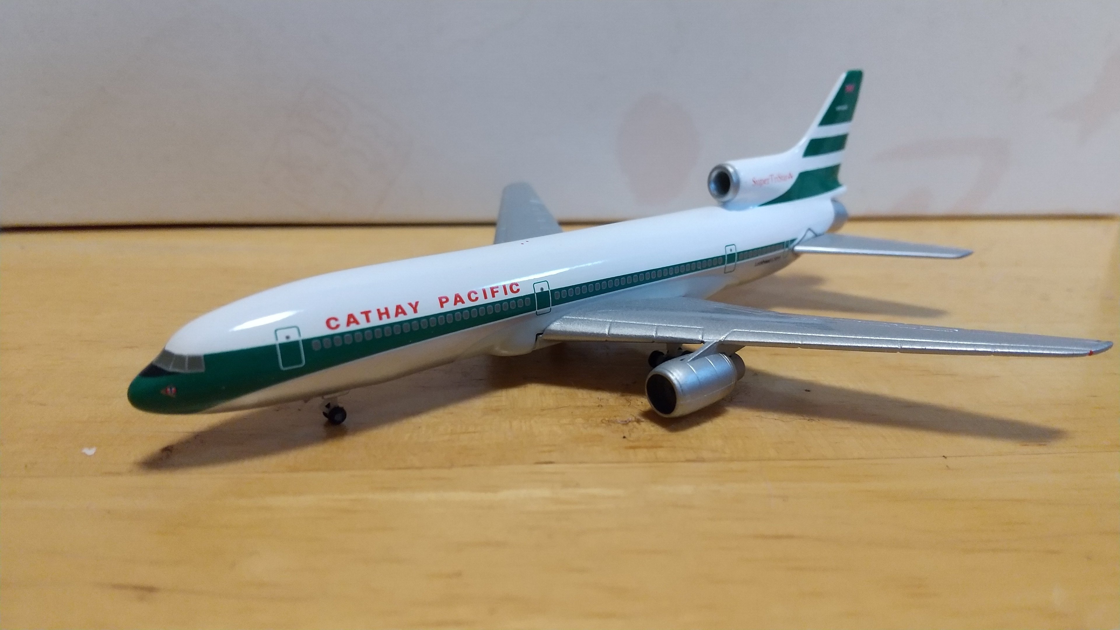 キャセイパシフィック航空の復刻塗装に思う｜takewaniphoto