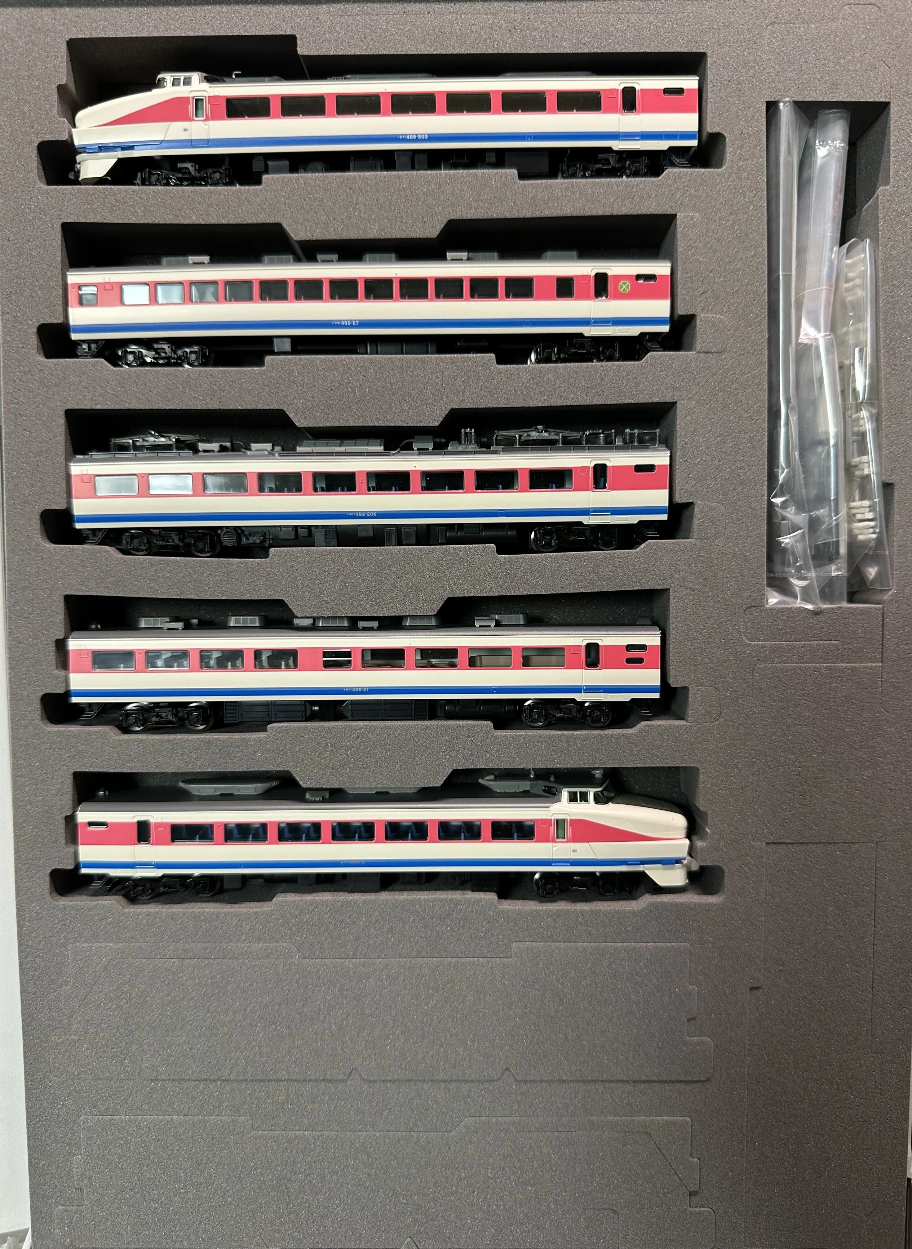 489系（金沢運転所・H03編成・白山）を弄る（その1）現状確認｜ごんつ