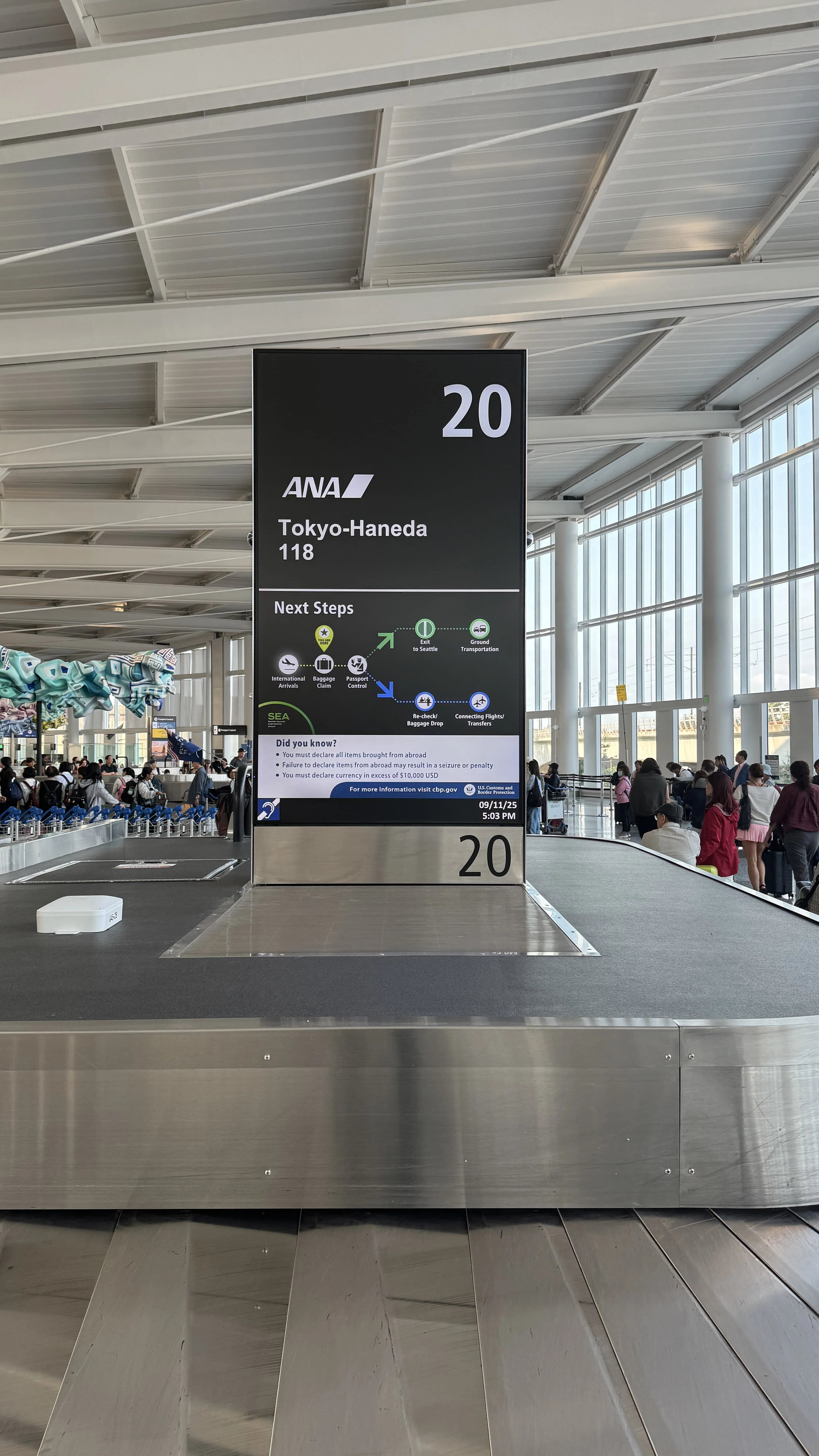アメリカ便でオンラインチェックイン不可？航空券「SSSS」の理由と別室