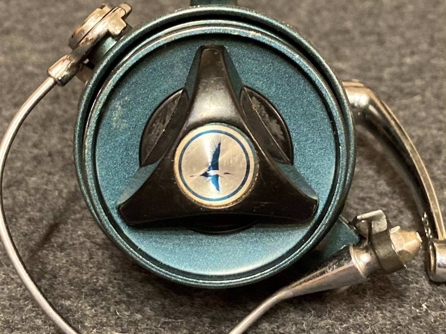 🎣オールドフィッシングタックル029 第3村に降り立つ青鷺 ~ TRUE