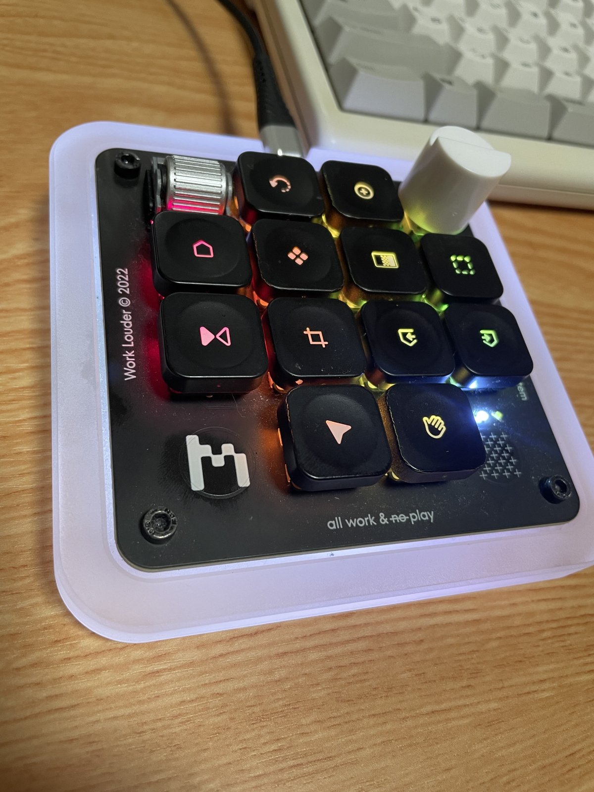 左手デバイス「Creater Micro」 効率度外視絵描きによるMacクリスタ