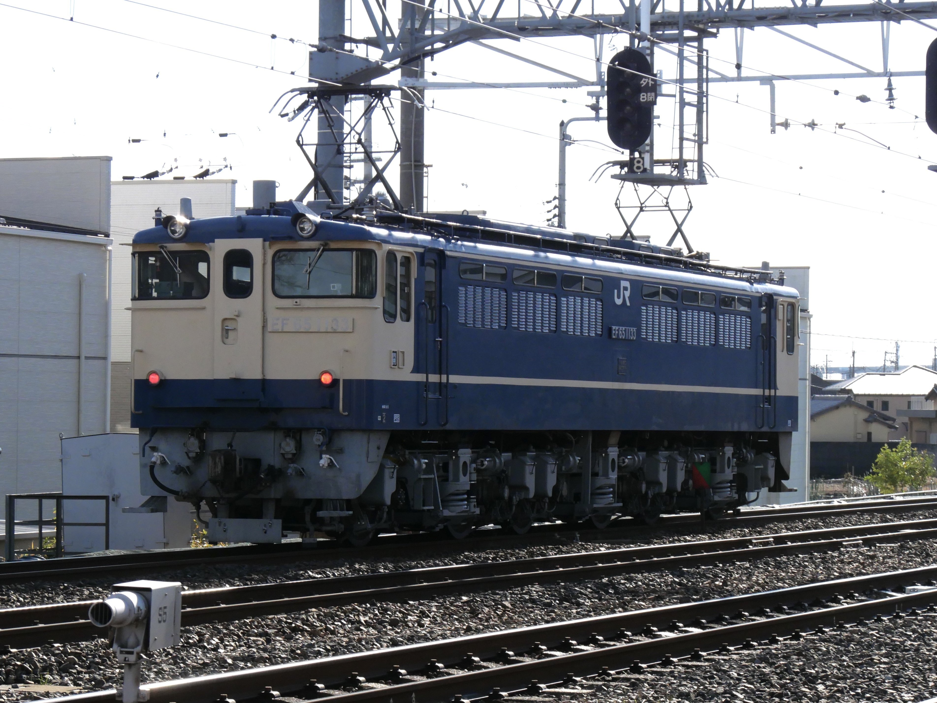 EF65 1133単機回送｜221系 Yamatoji-Line