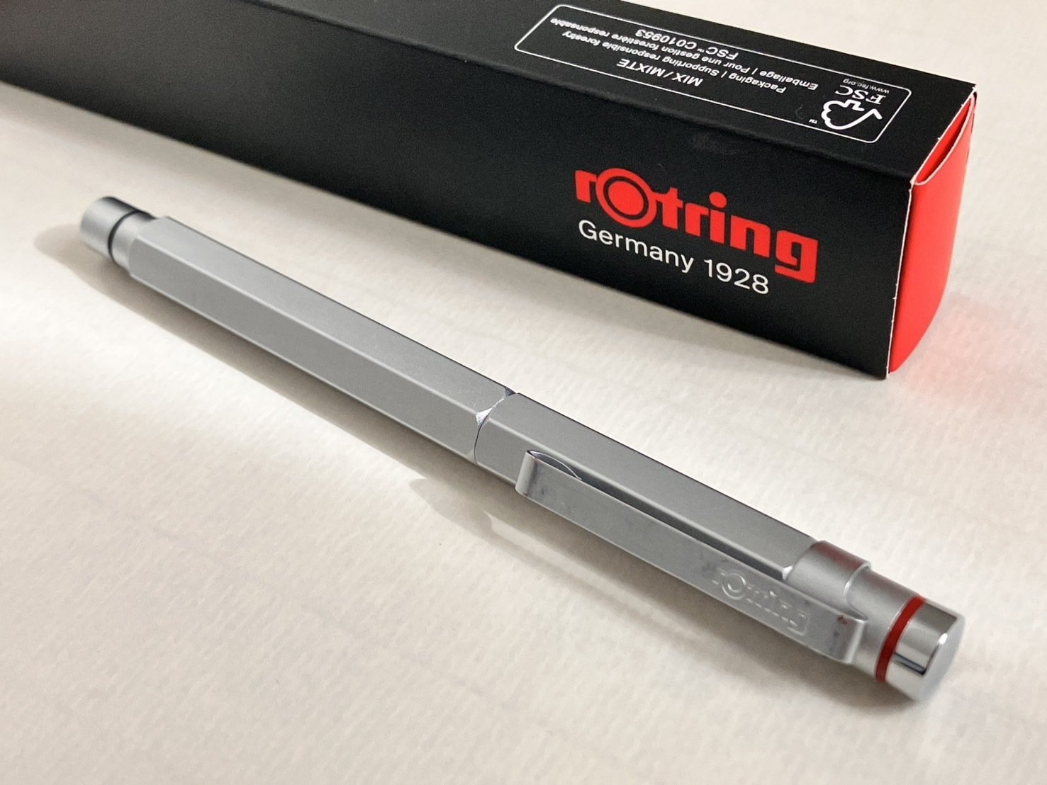 ロットリングニュートン｜Pawa0472