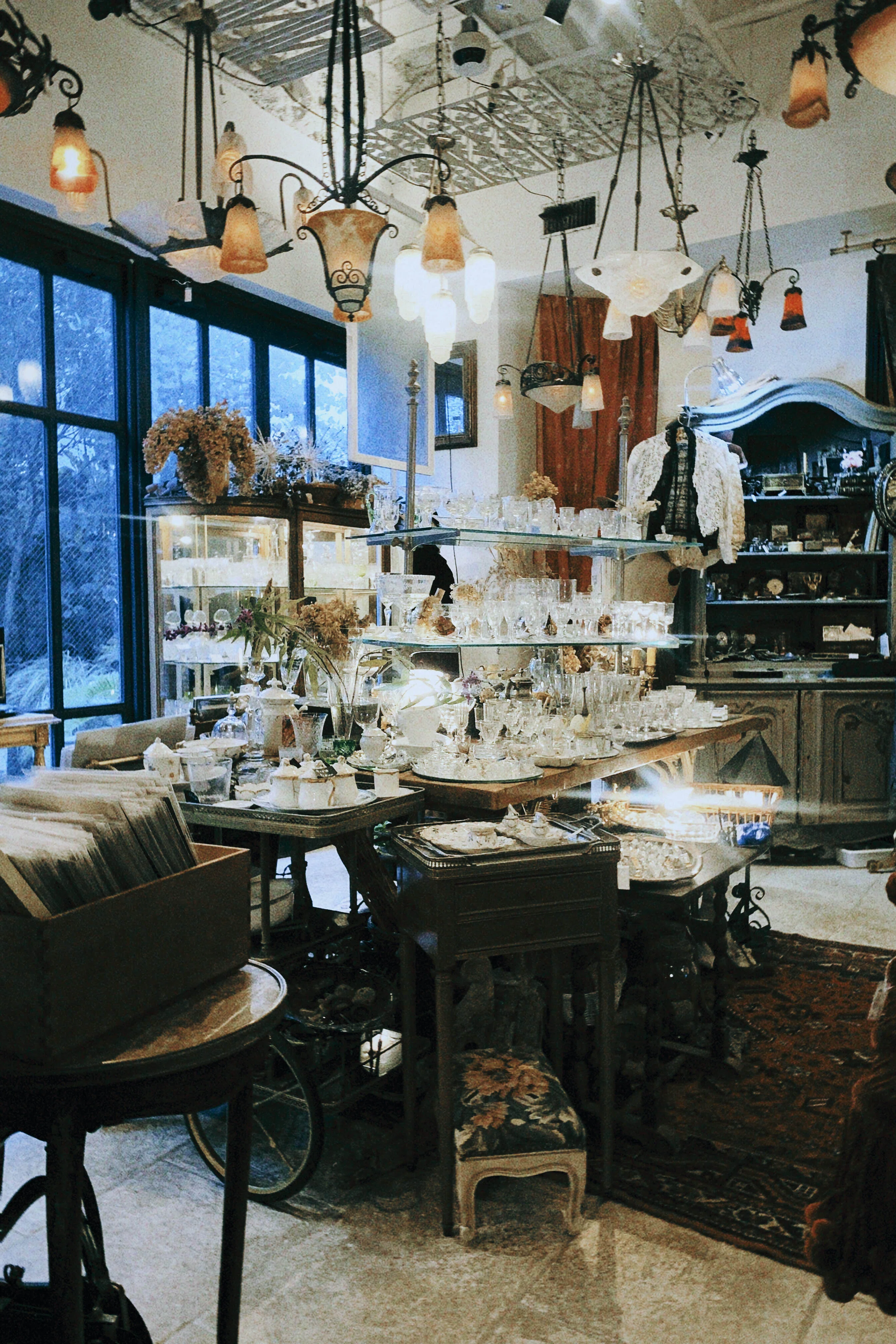 三軒茶屋】マジョレル Antique & Café Majorelle｜Rocky