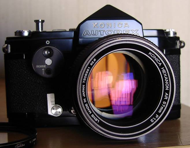 Konica Autorex / Hexanon AR57mm/F1.2｜「波乗り徒然草」星 空男