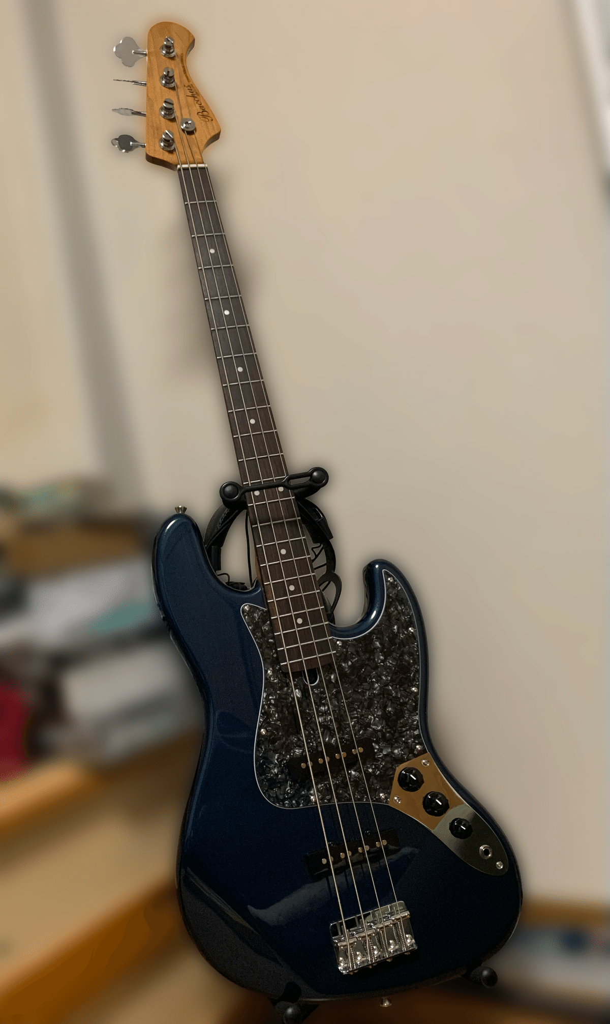 ベースを買ったよ｜TacFpsJP（ぎたりすと）