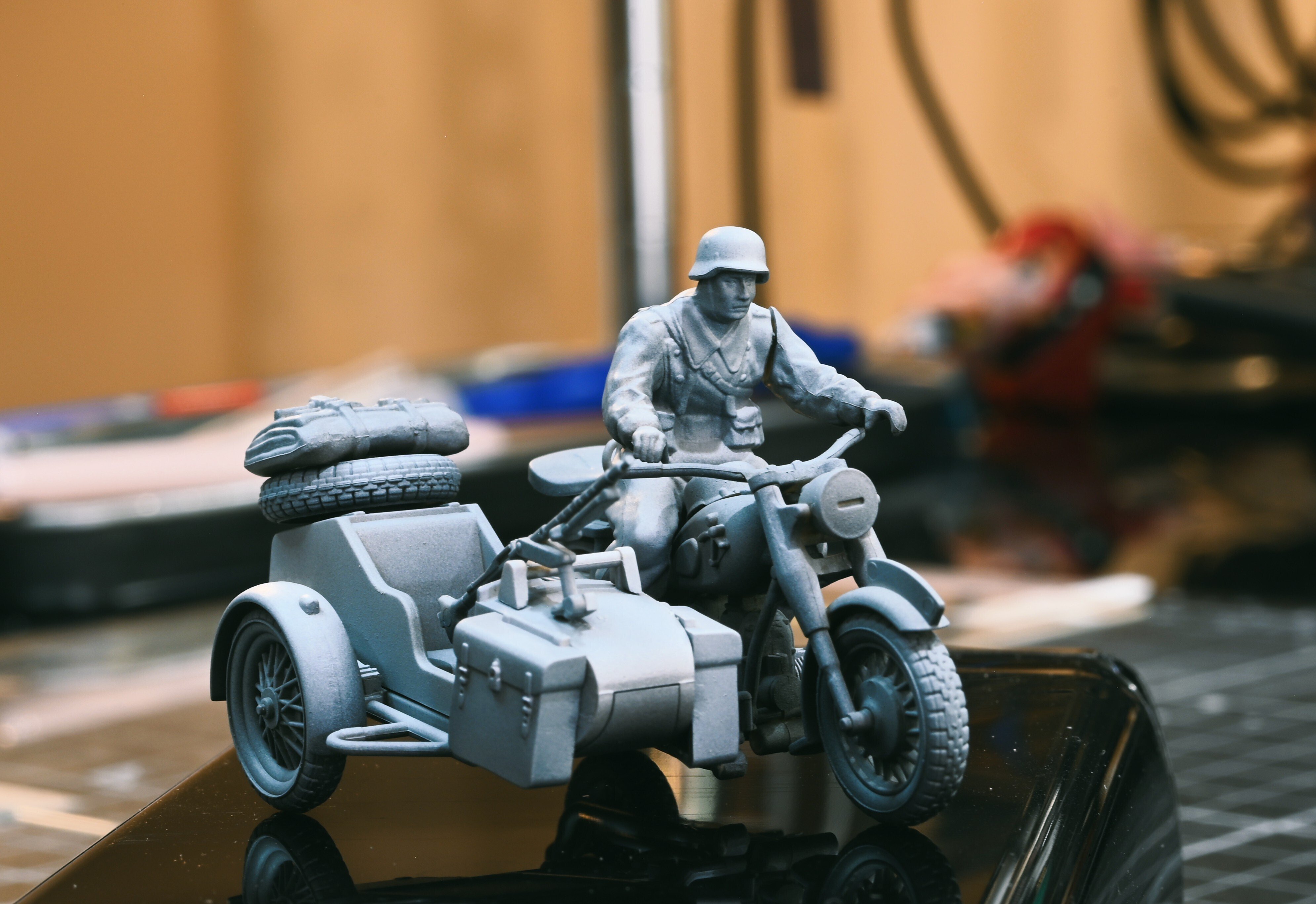 TAMIYA 1/48 ドイツ軍用サイドカー 制作メモ #1｜チワンサム