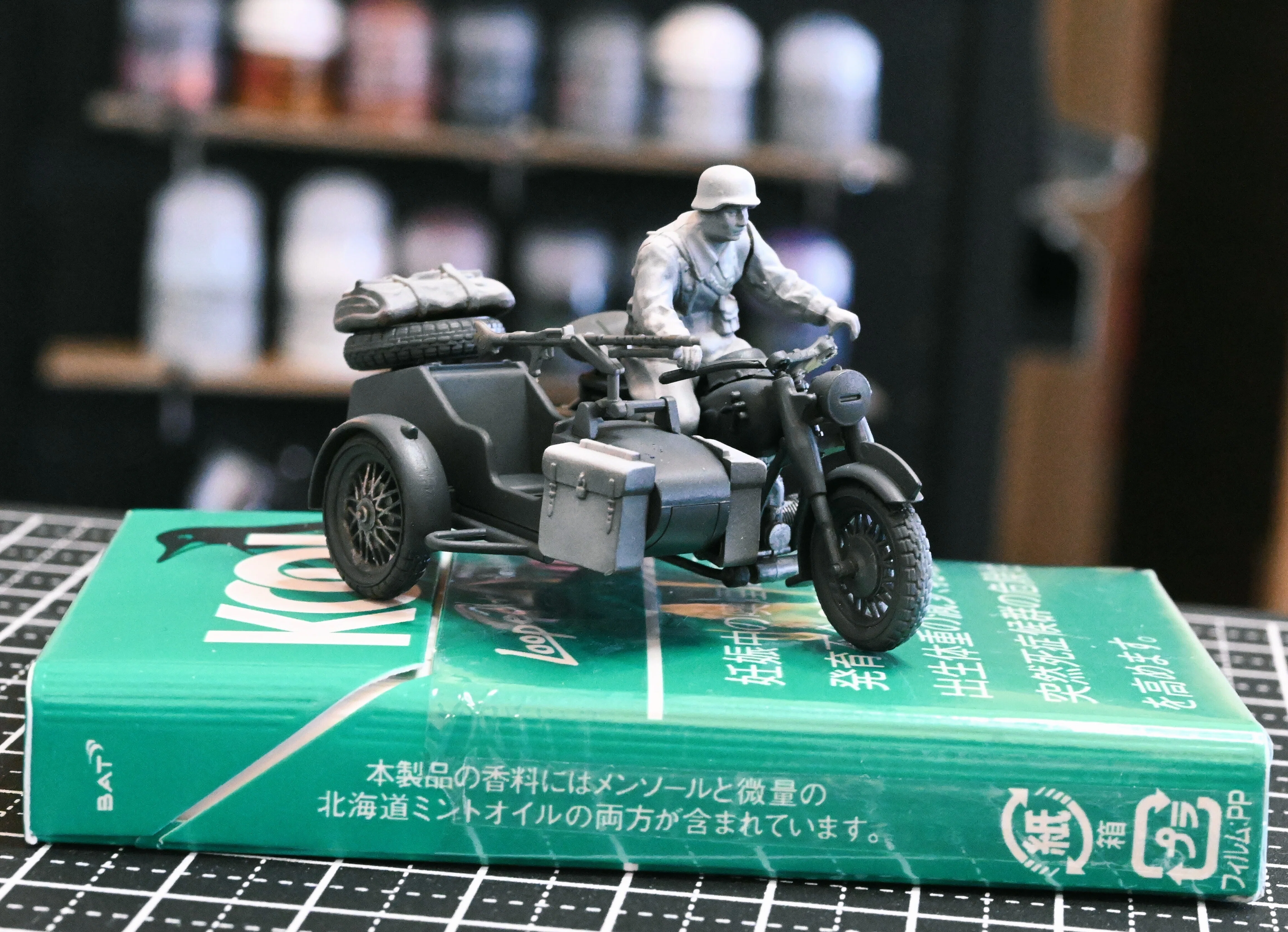 TAMIYA 1/48 ドイツ軍用サイドカー 制作メモ #1｜チワンサム