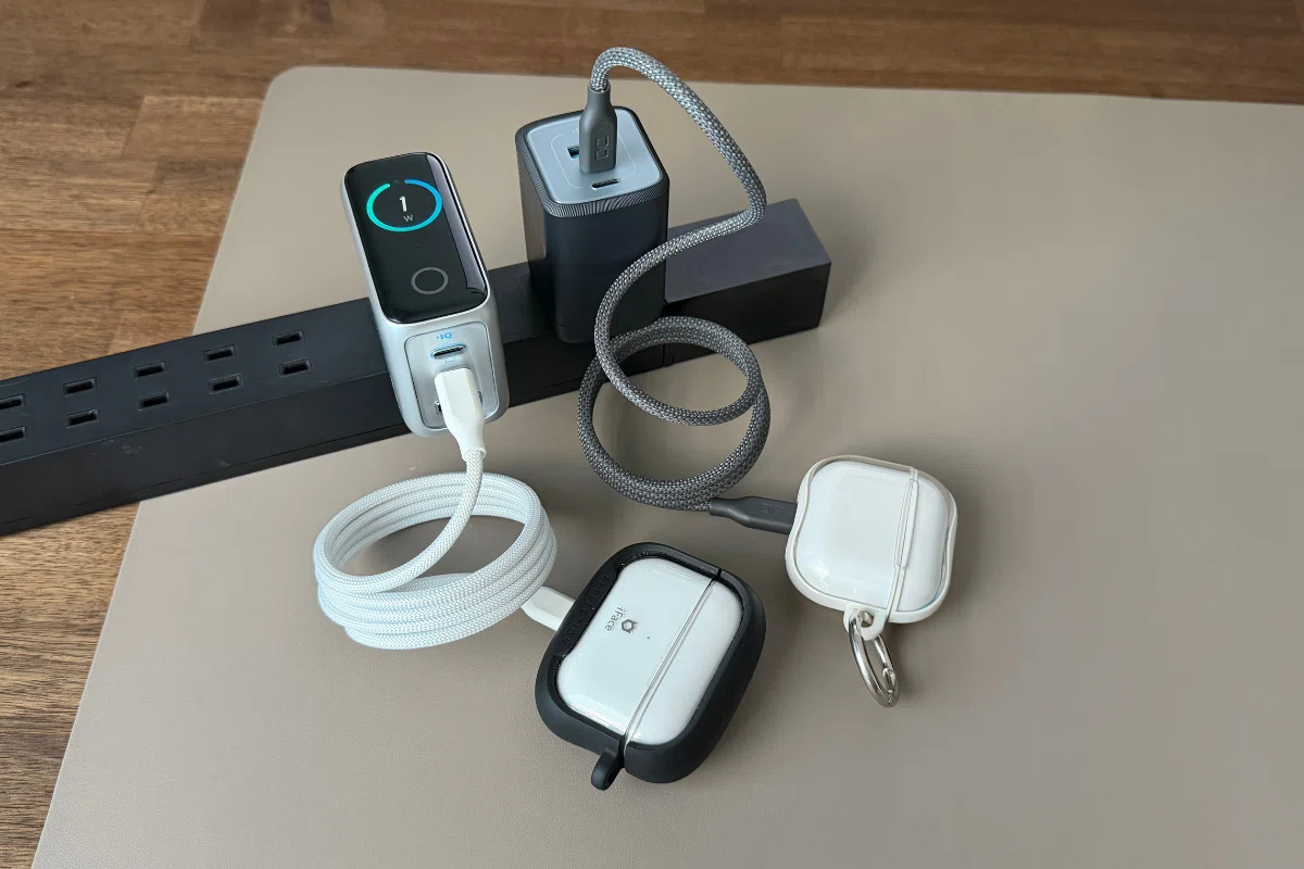 【失敗しない100W充電器選び】Anker Charger (100W, 3 Ports) with USB-C & USB-Cケーブルは65W卒業組に最適だった