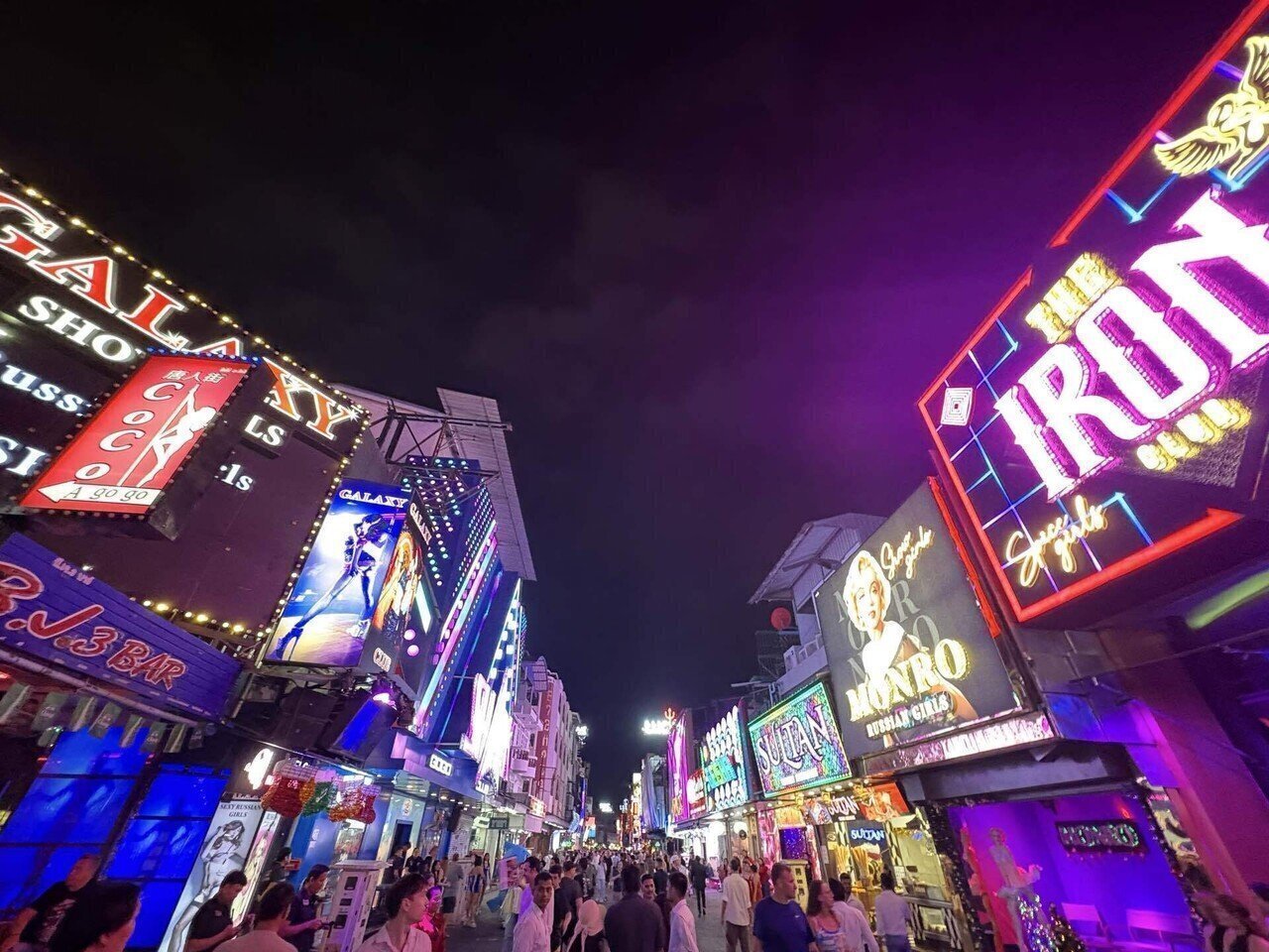 タイに行ってきた話（夜遊び編）｜Highway XYZ🌏