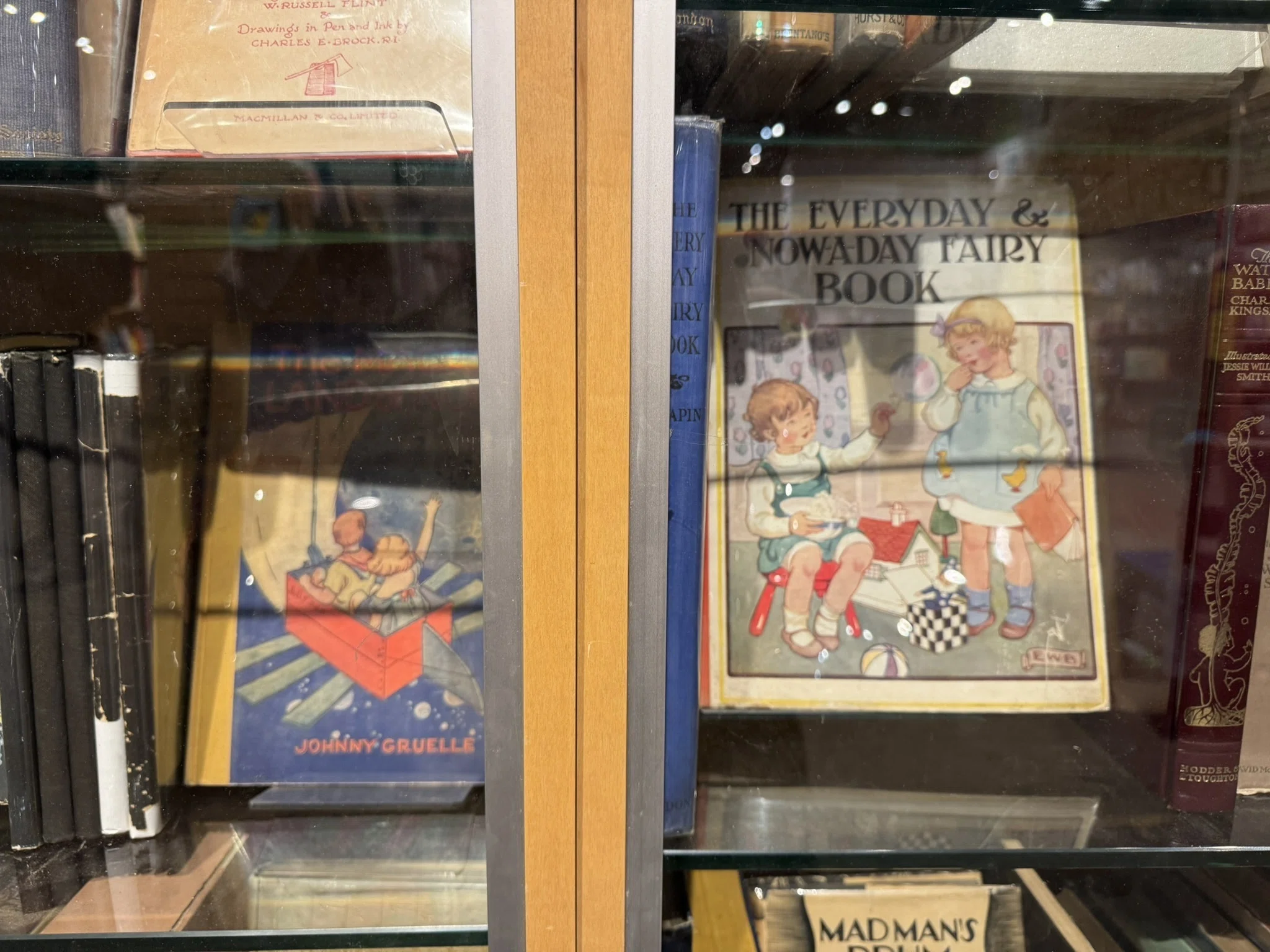 NY書店紹介】BOOKS of WONDER: マンハッタンにある児童書の専門店｜Cymbal