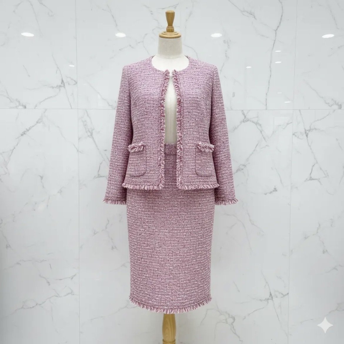 🪡1/12【本日のおすすめ生地】イタリア製ファンシーツイード(ベリー