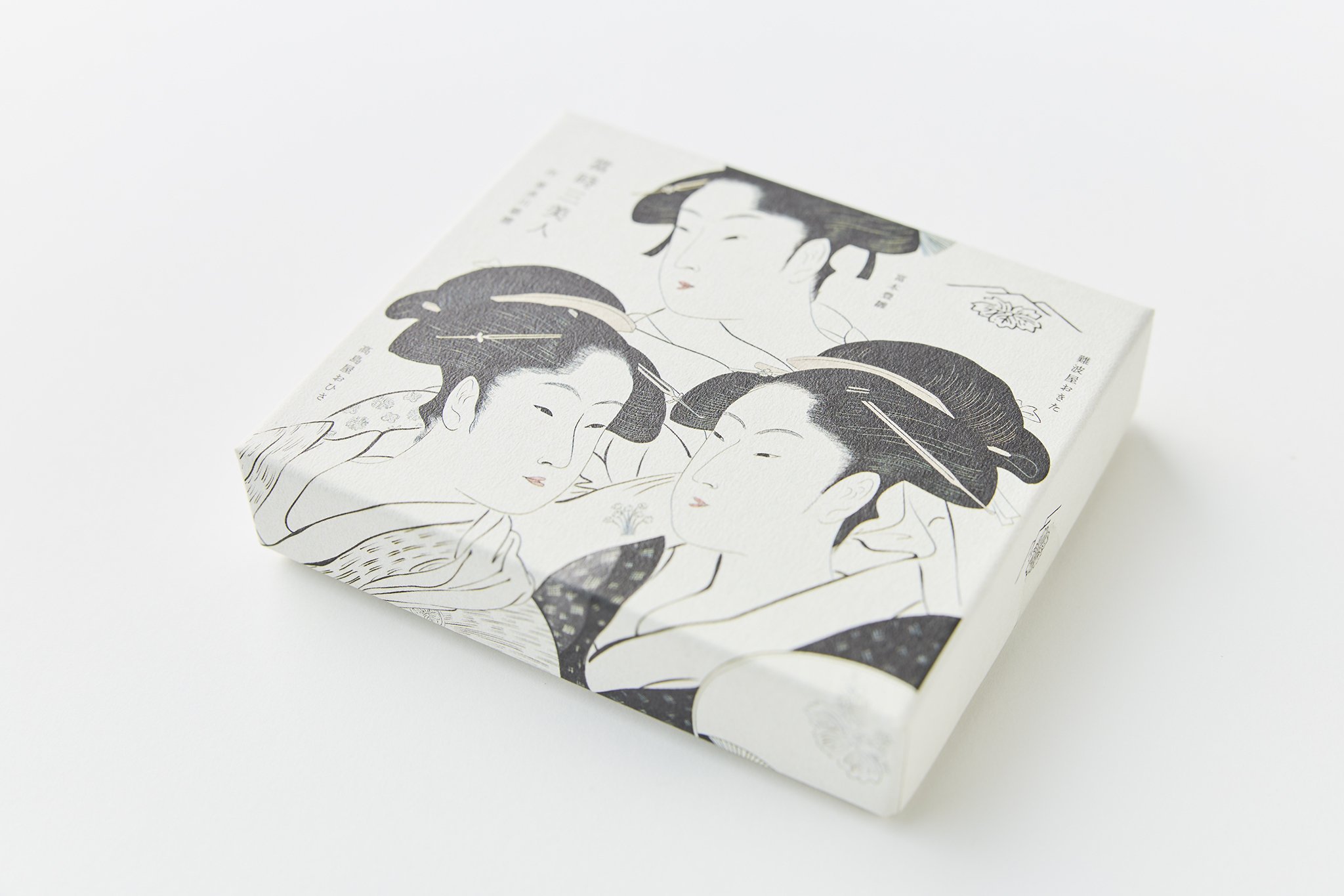 株式会社 竹尾 が運営するtakeopaper.comの「あの紙、この紙」で弊社