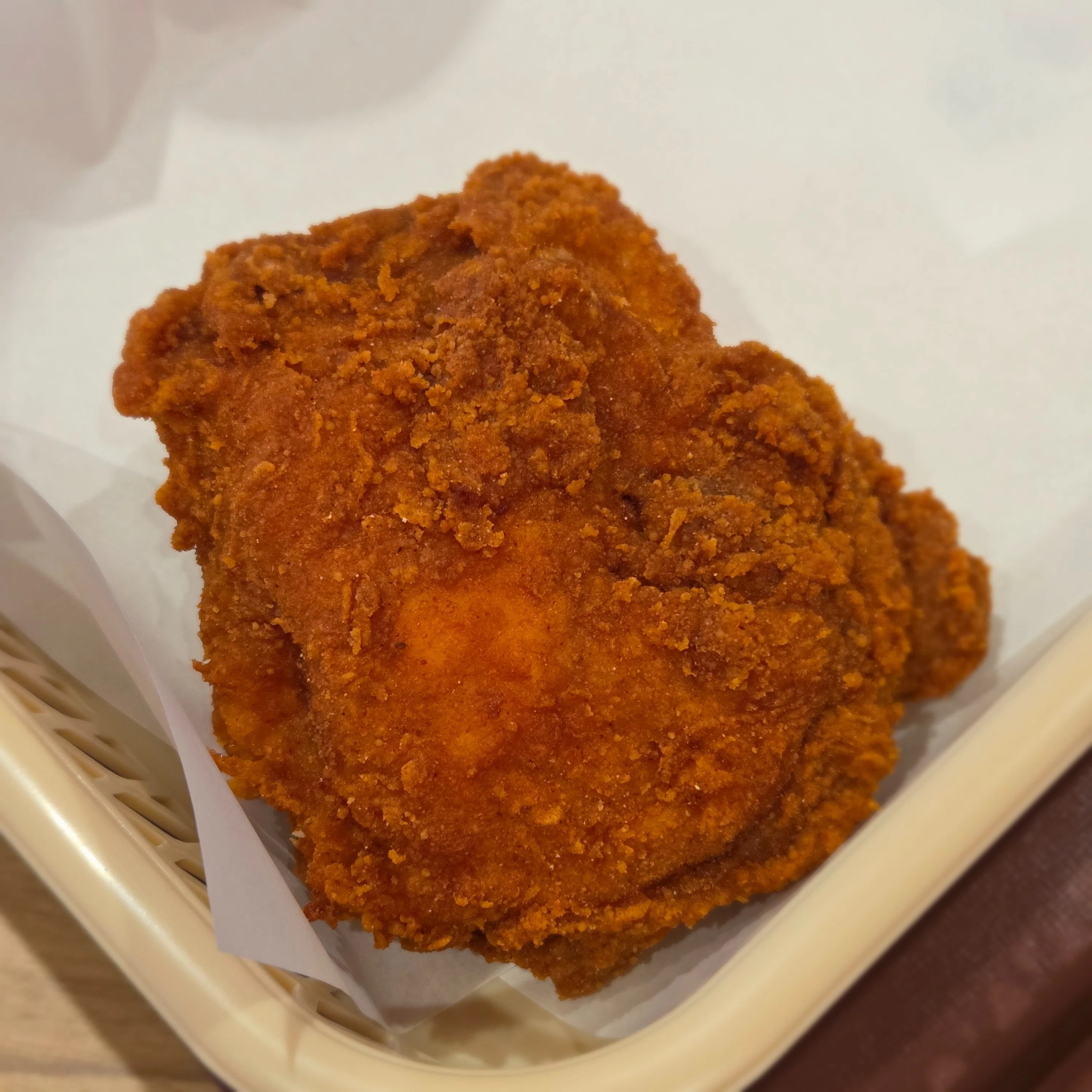 KFC レッドホットチキン無料お試し券で食べて来た！｜りおんみりお