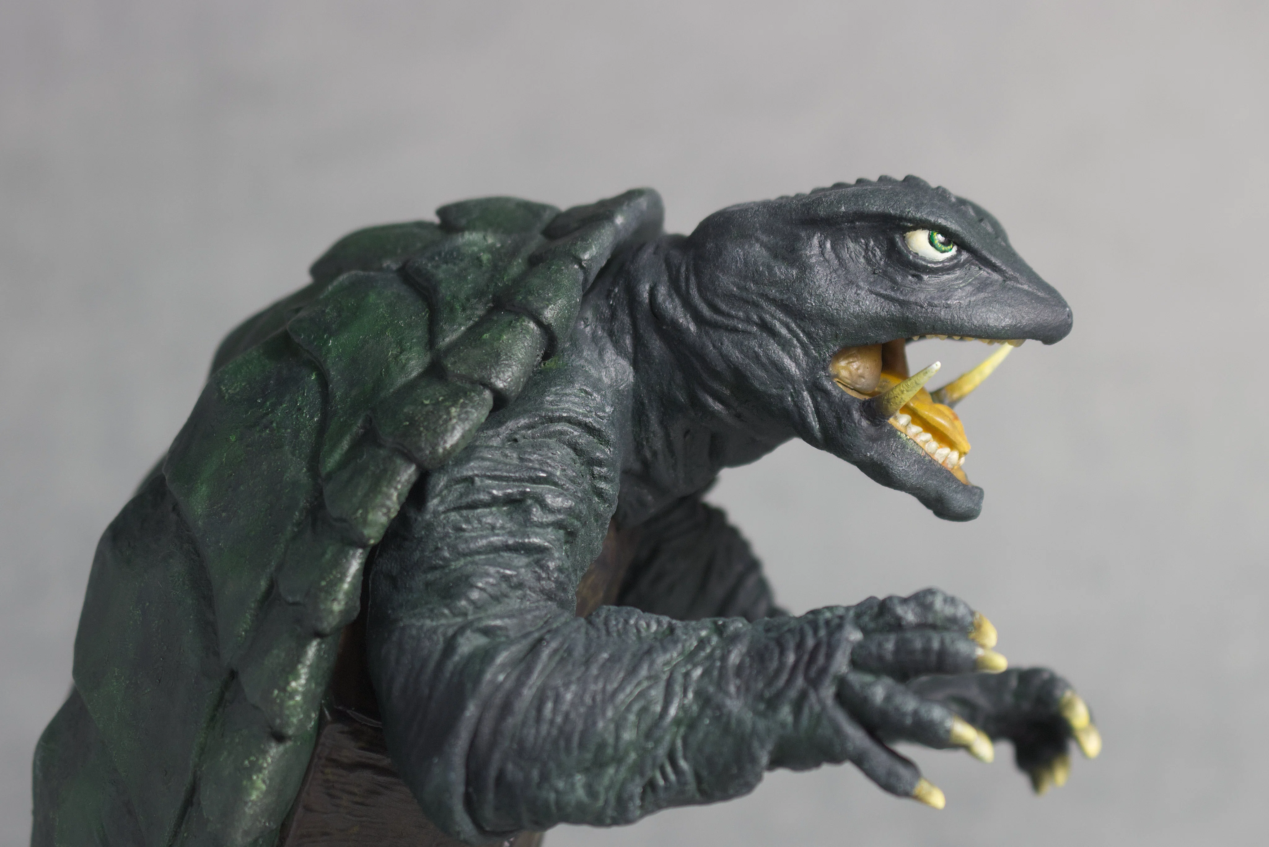 リペイントで化ける怪獣咆哮撃ガメラ(1995)の制作記録｜アシム
