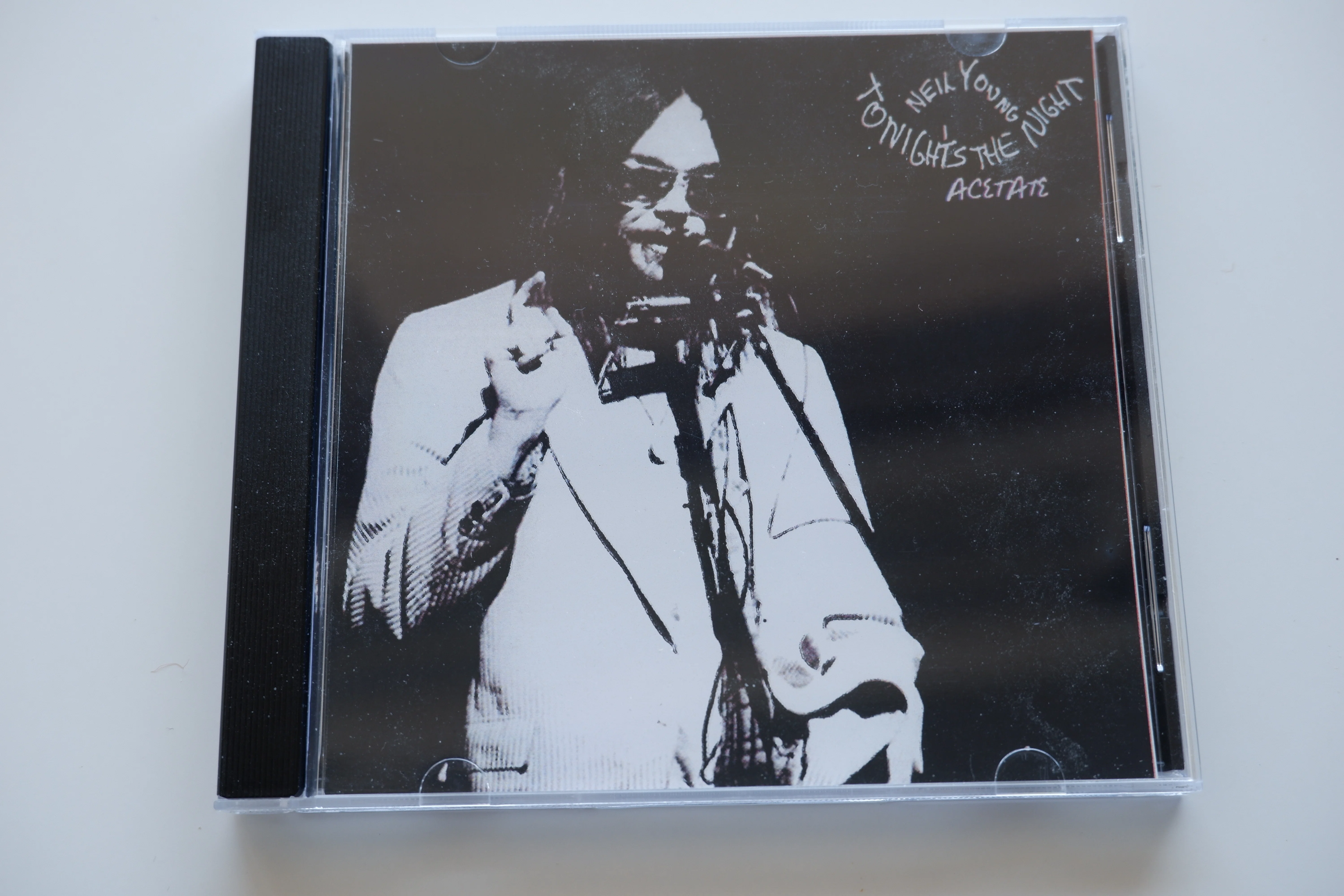 Neil Young Tonight's the Night レコード Amazon.co.jp: TONIGHT'S THE NIGHT: ミュージック