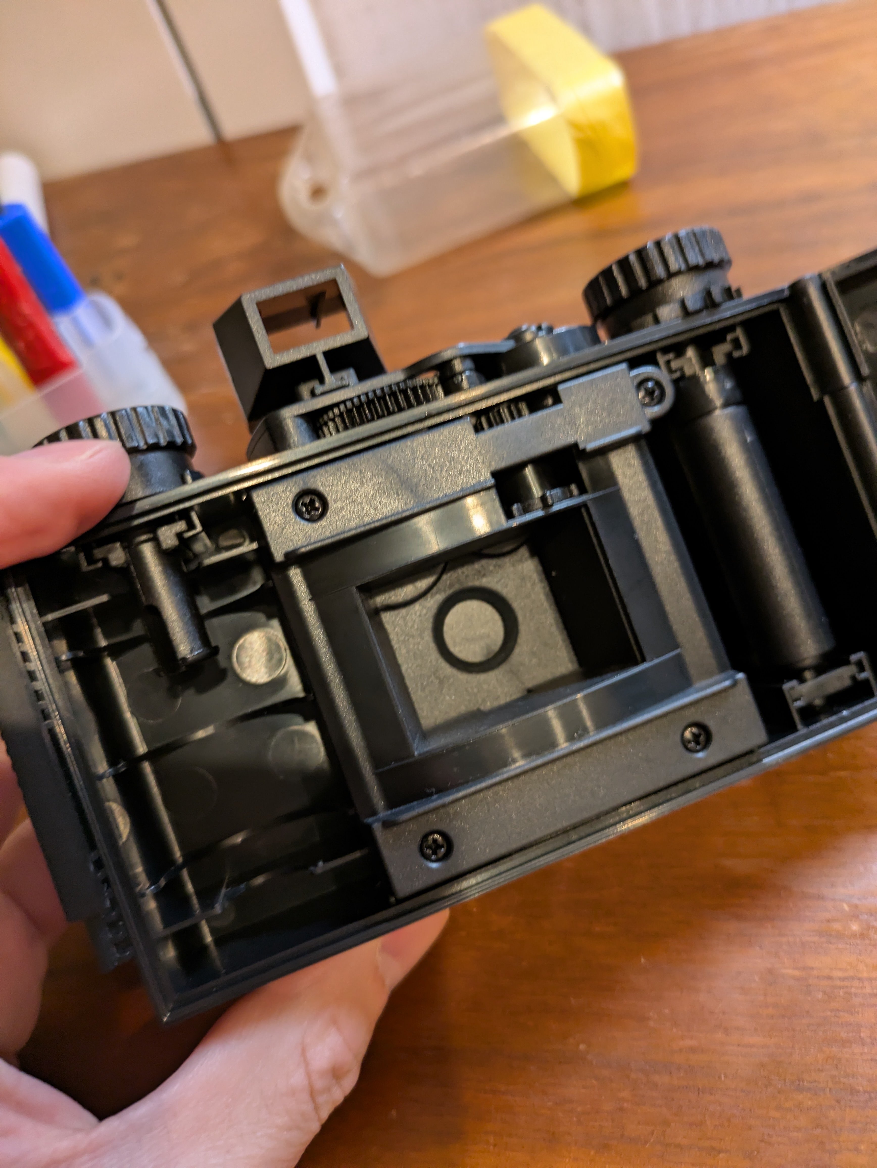 大人の科学の35mmフィルムカメラのシャッターを直した話｜ぱるちゃん