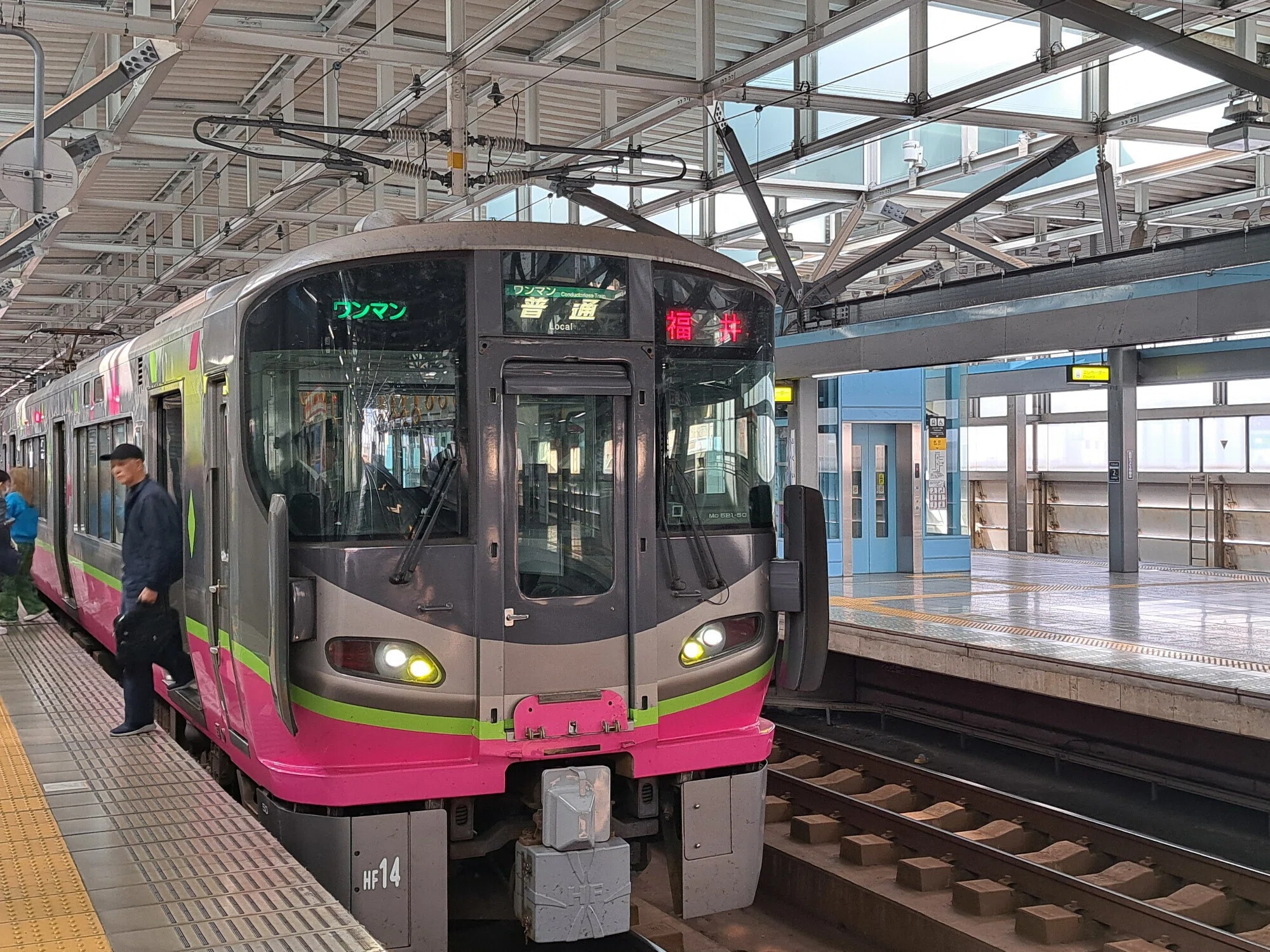 鉄道模型 KATO ハピラインふくい521系 入線｜ワンチャンス