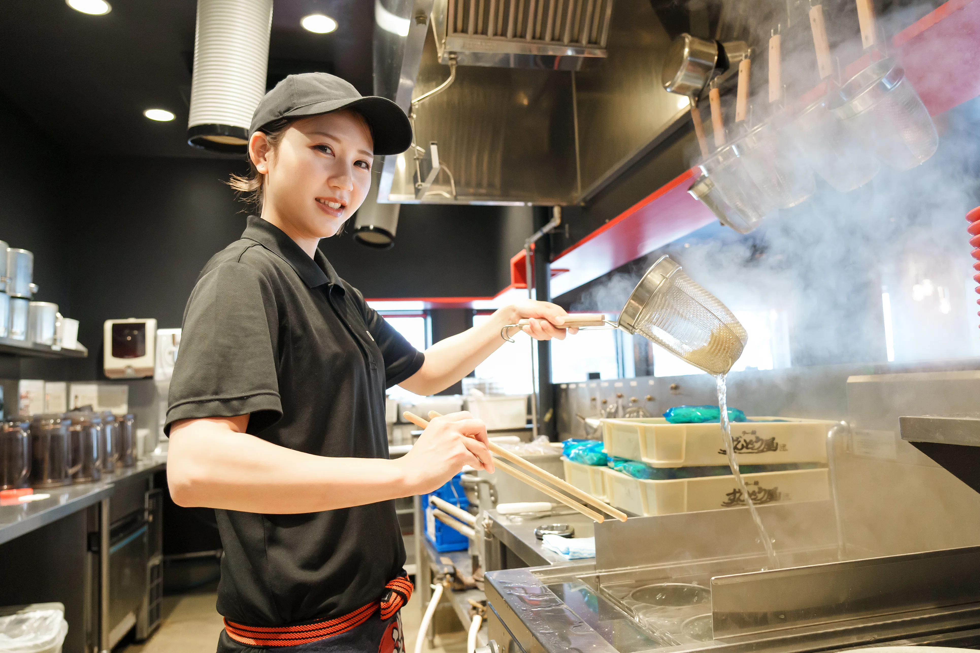 ラーメン屋さんのキャリア」って、店長だけじゃないんです。予測不能な