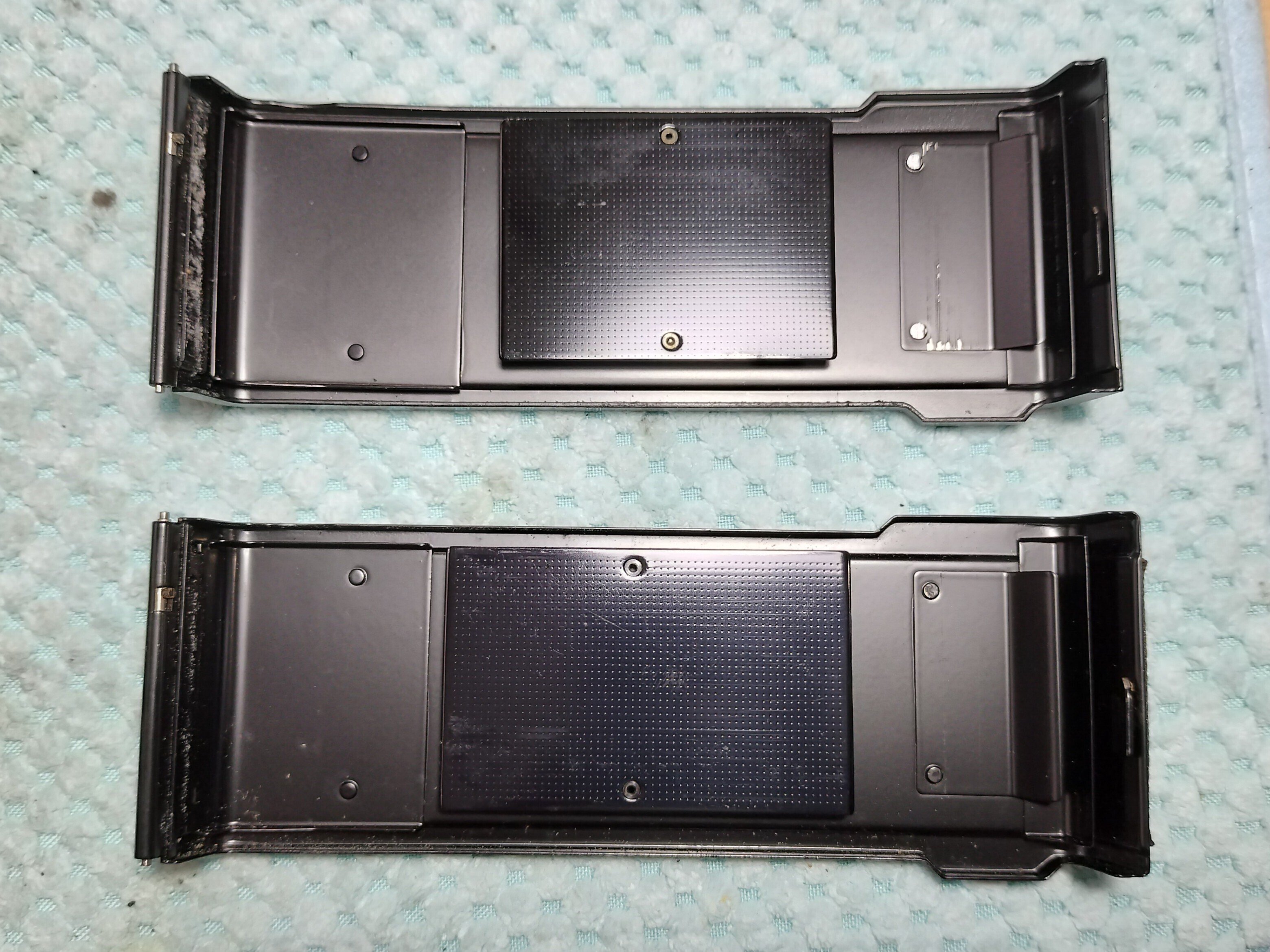 Olympus M-1の分解｜フィルムカメラ修理のアクアカメラ