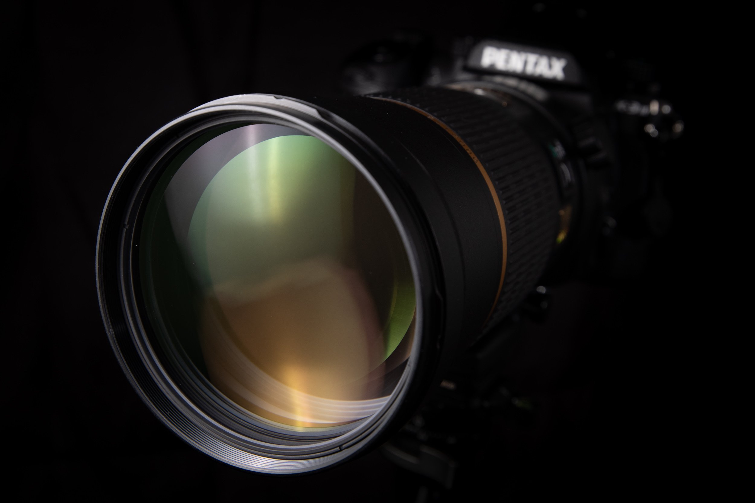 片手で使える超望遠。smc PENTAX-DA☆300mm F4 ED[IF]SDM｜がま