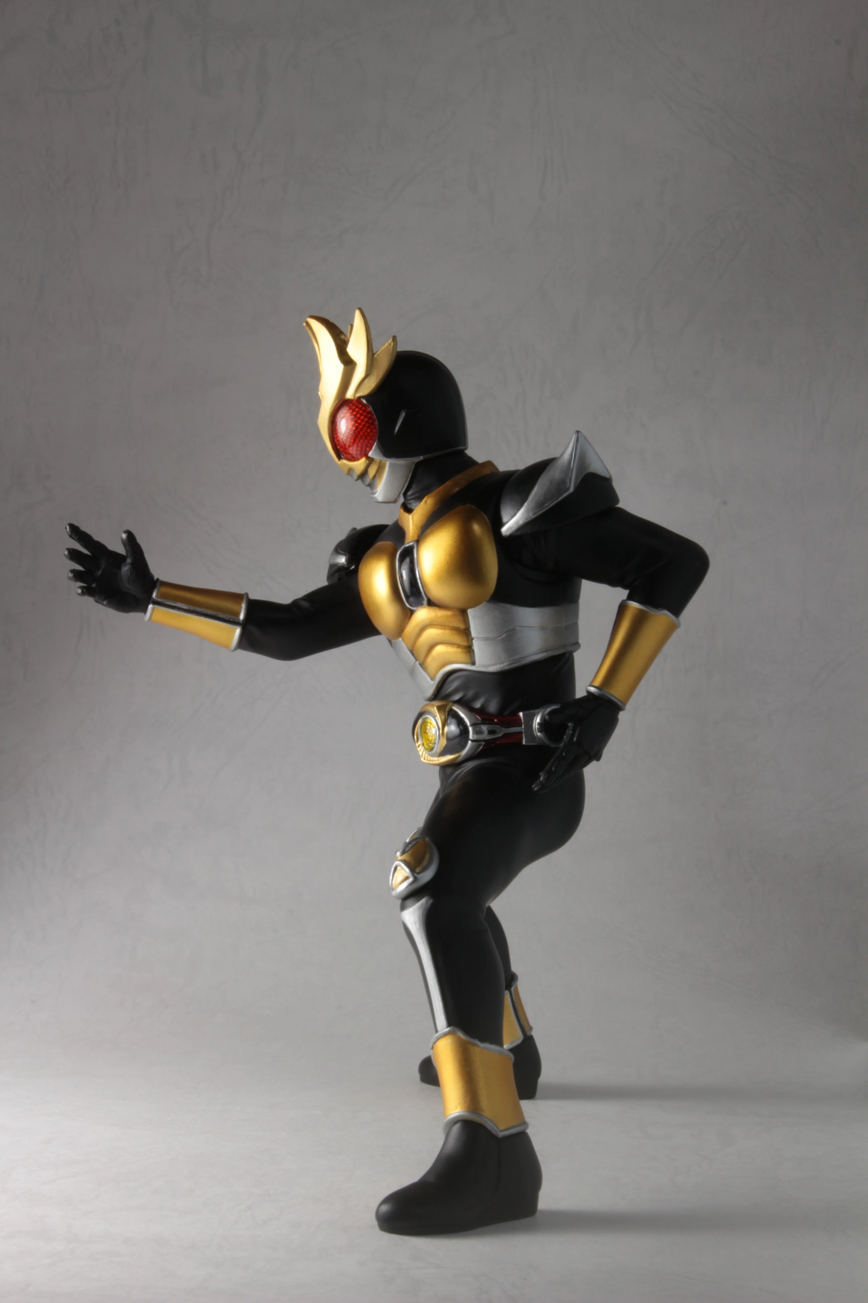 改造&塗装】英雄勇像 仮面ライダーアギト 【リペイント】｜アシム