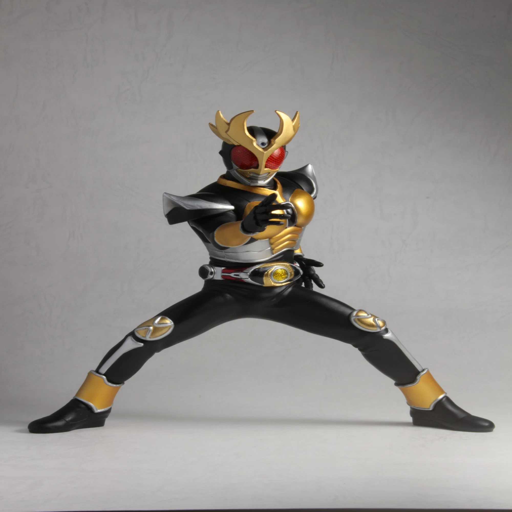 改造&塗装】英雄勇像 仮面ライダーアギト 【リペイント】｜アシム 