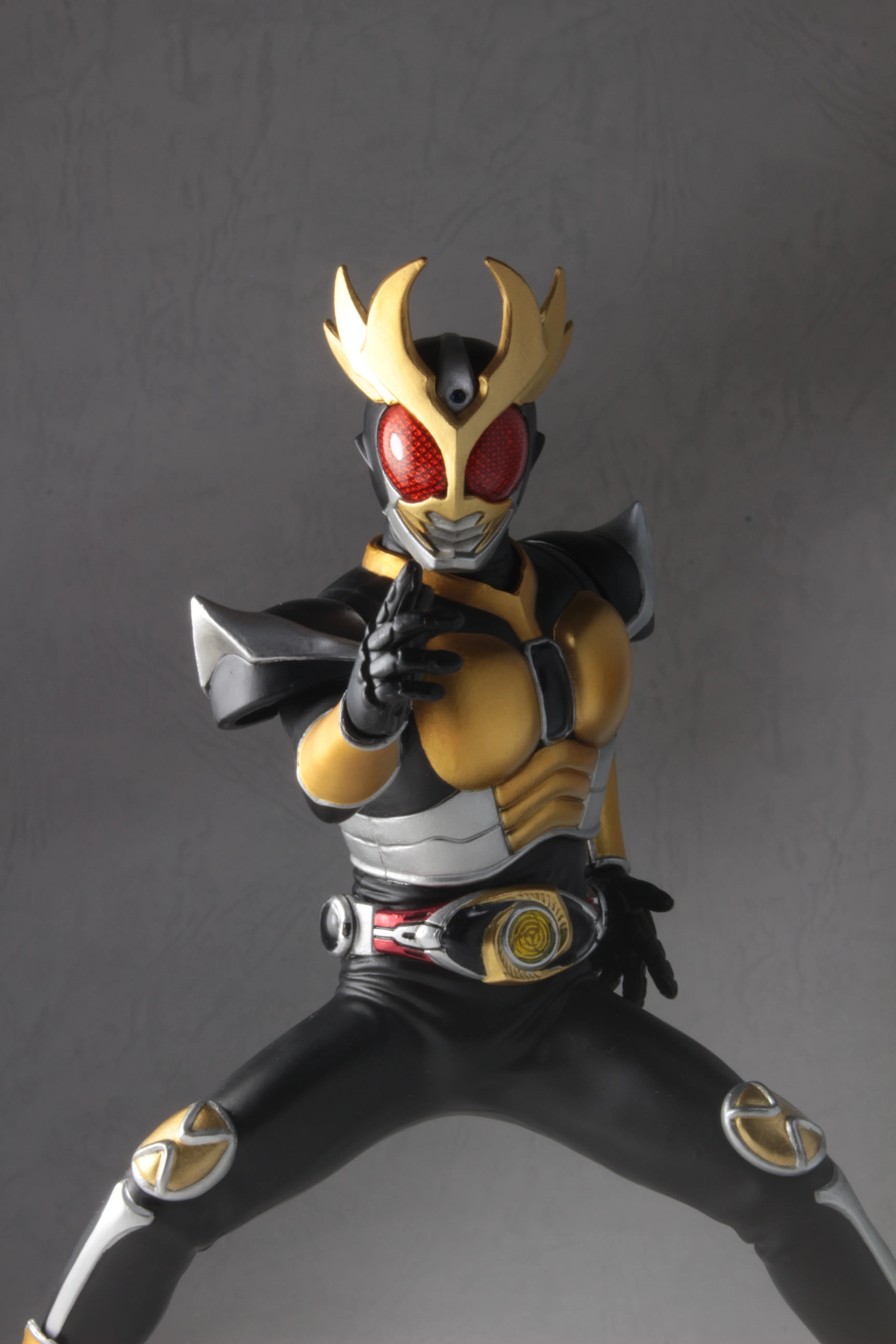 改造&塗装】英雄勇像 仮面ライダーアギト 【リペイント】｜アシム