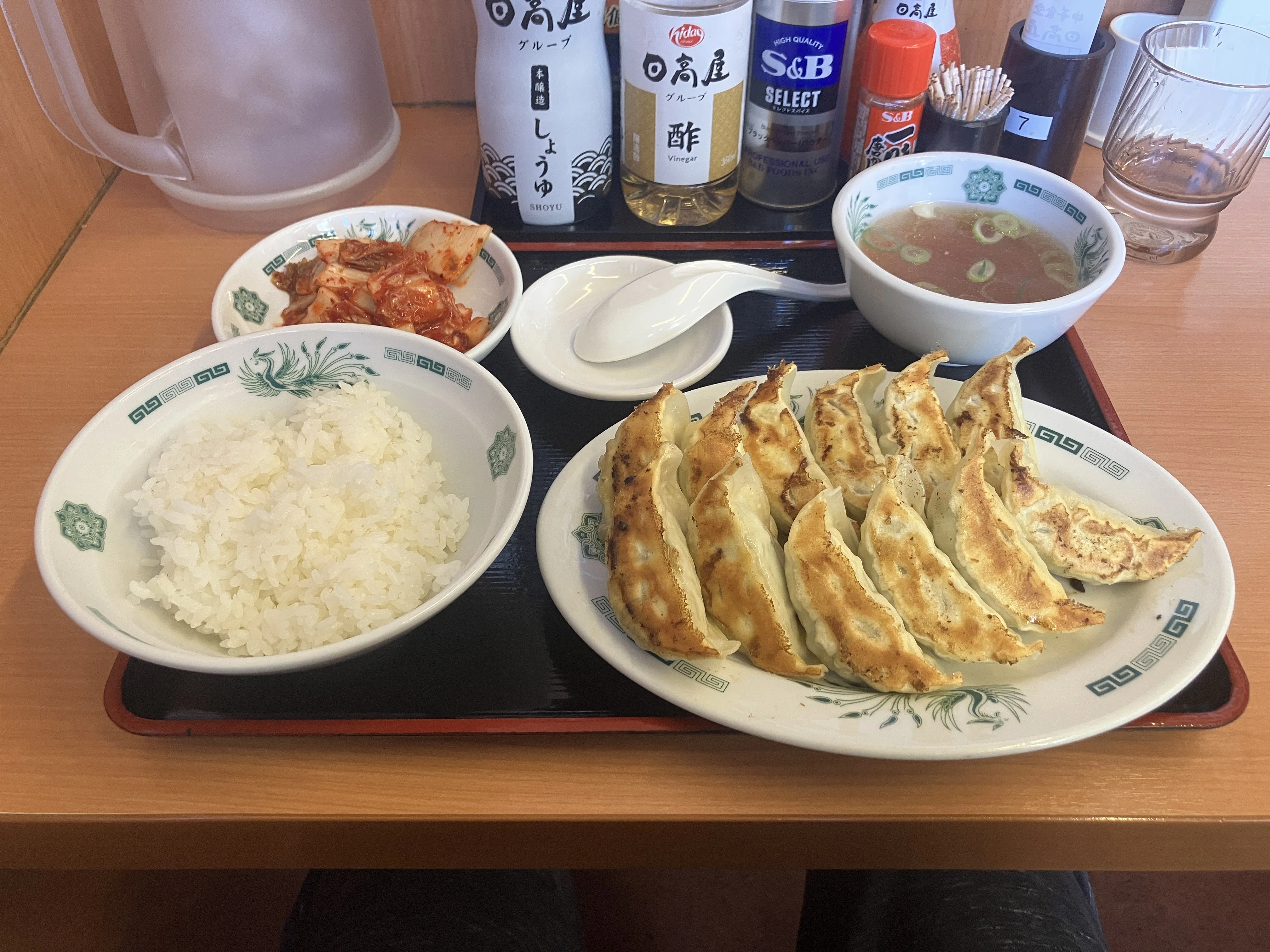 西新井】W餃子定食（白菜キムチ）🥟｜熱烈中華食堂 日高屋｜グルメ