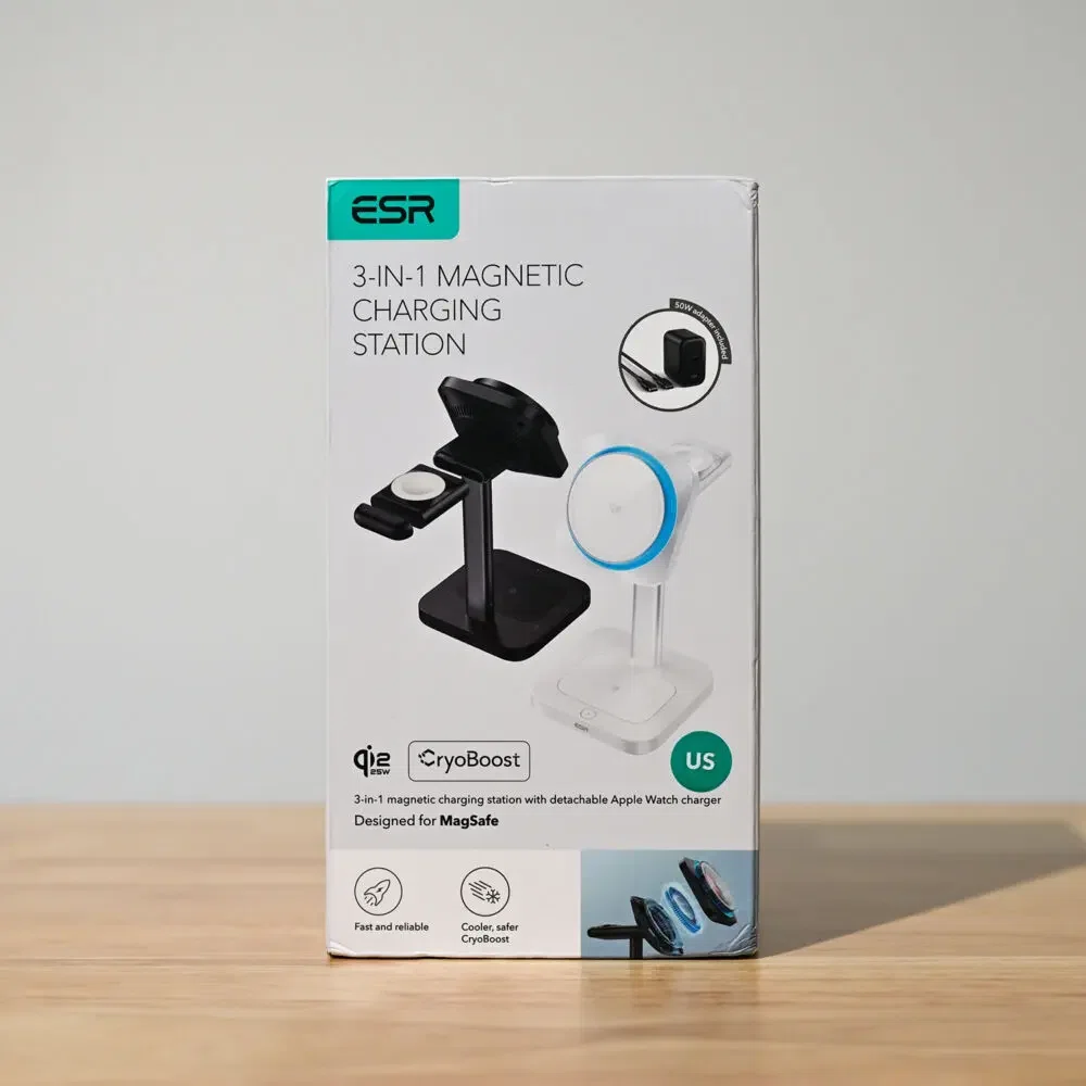 ESR CryoBoost 3-in-1 マグネット充電ステーション（25W）をレビュー