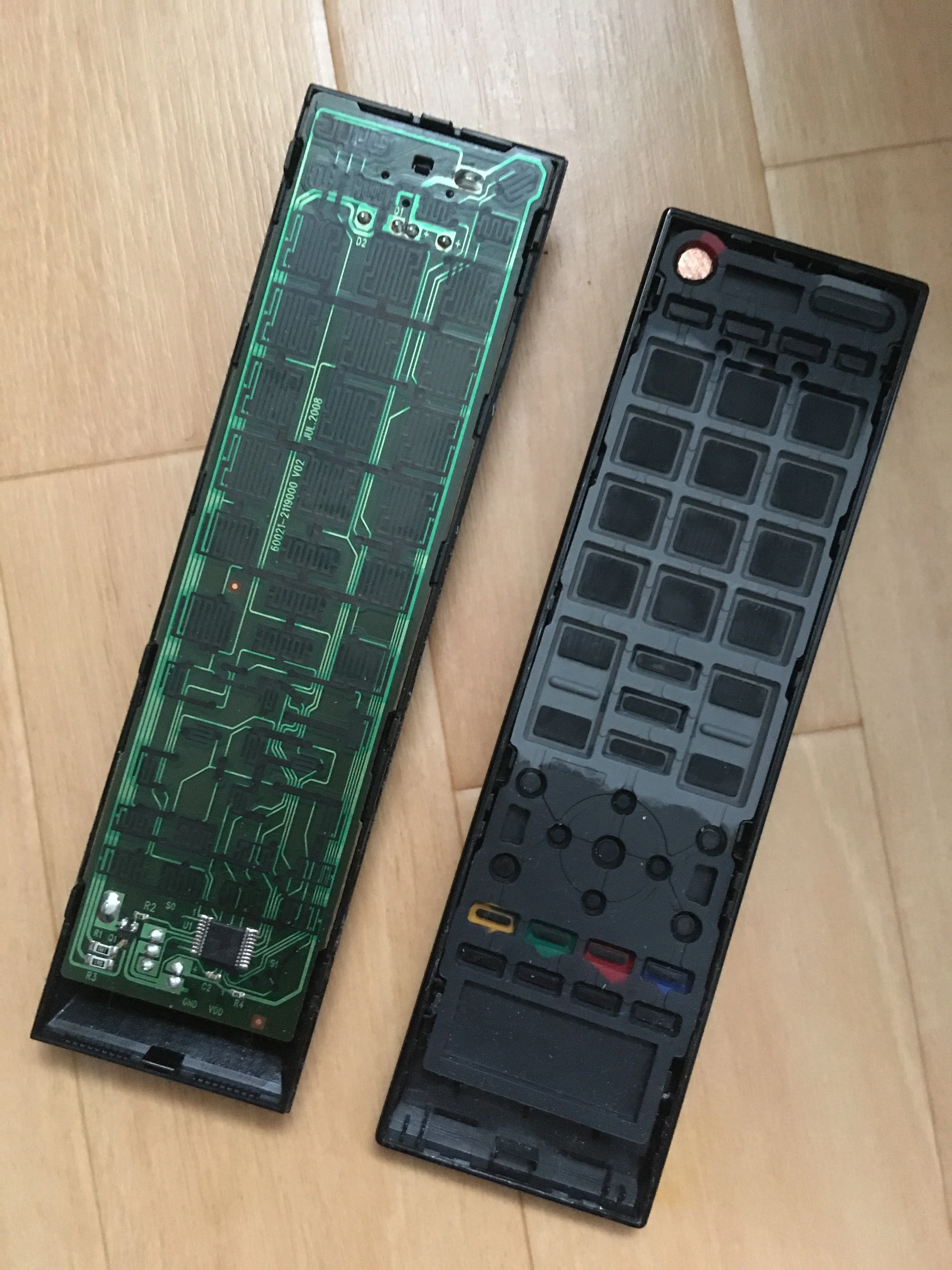 TVリモコン CT-90320 を修理できる？という物語｜トッチ